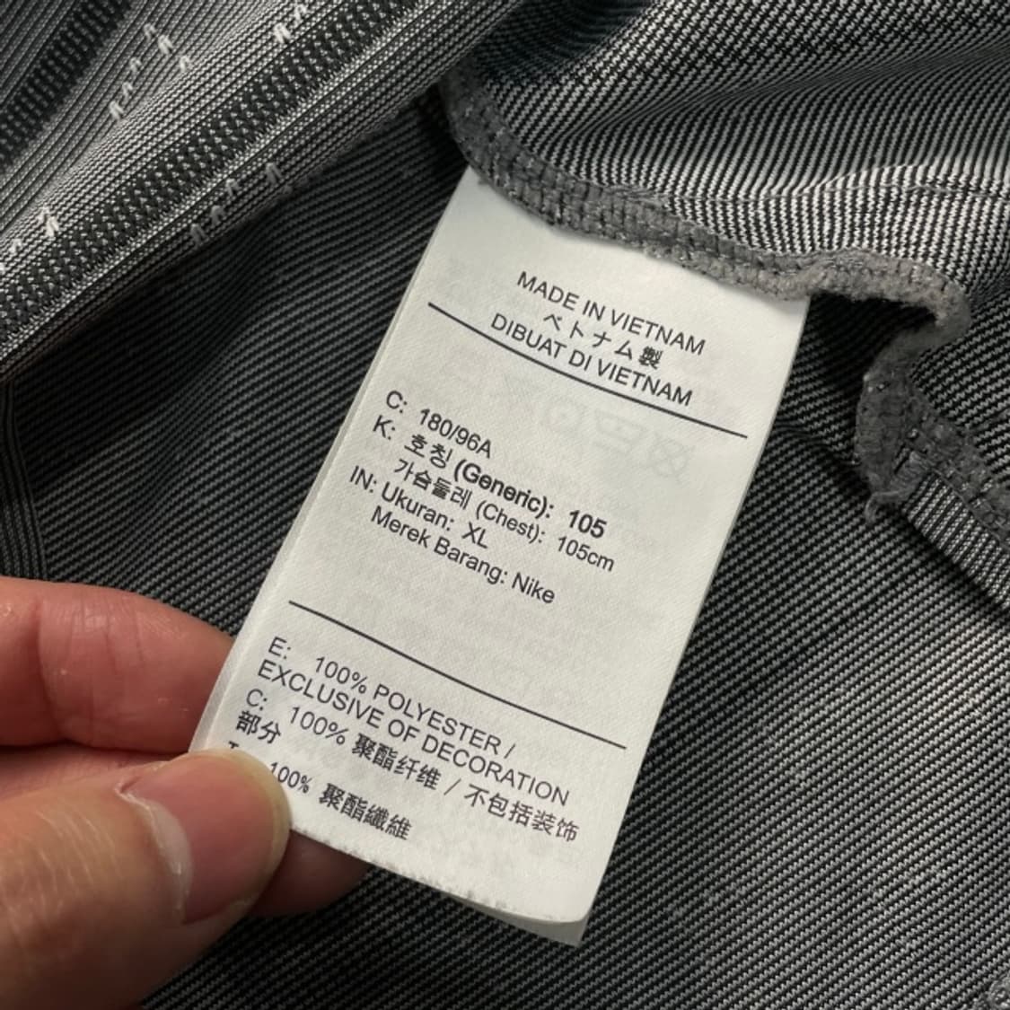 105 나이키 러닝 드라이핏 반팔티  상품이미지4