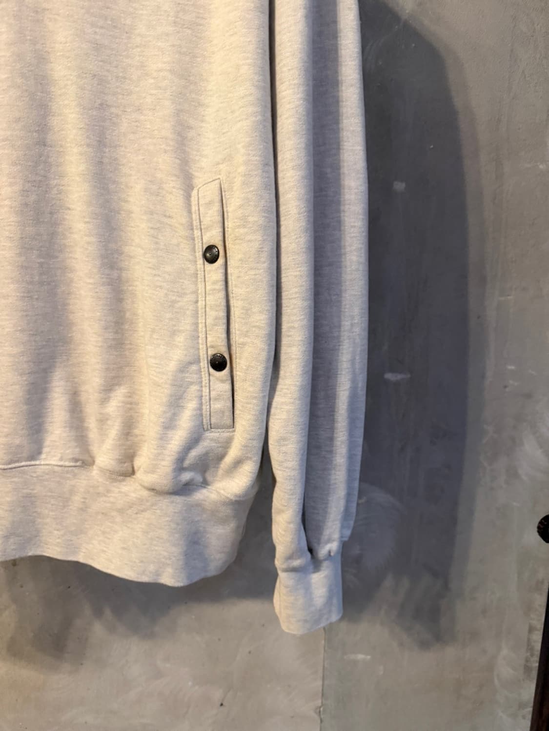 이스트로그 쿼터짚 스웻 105~110 상품이미지6