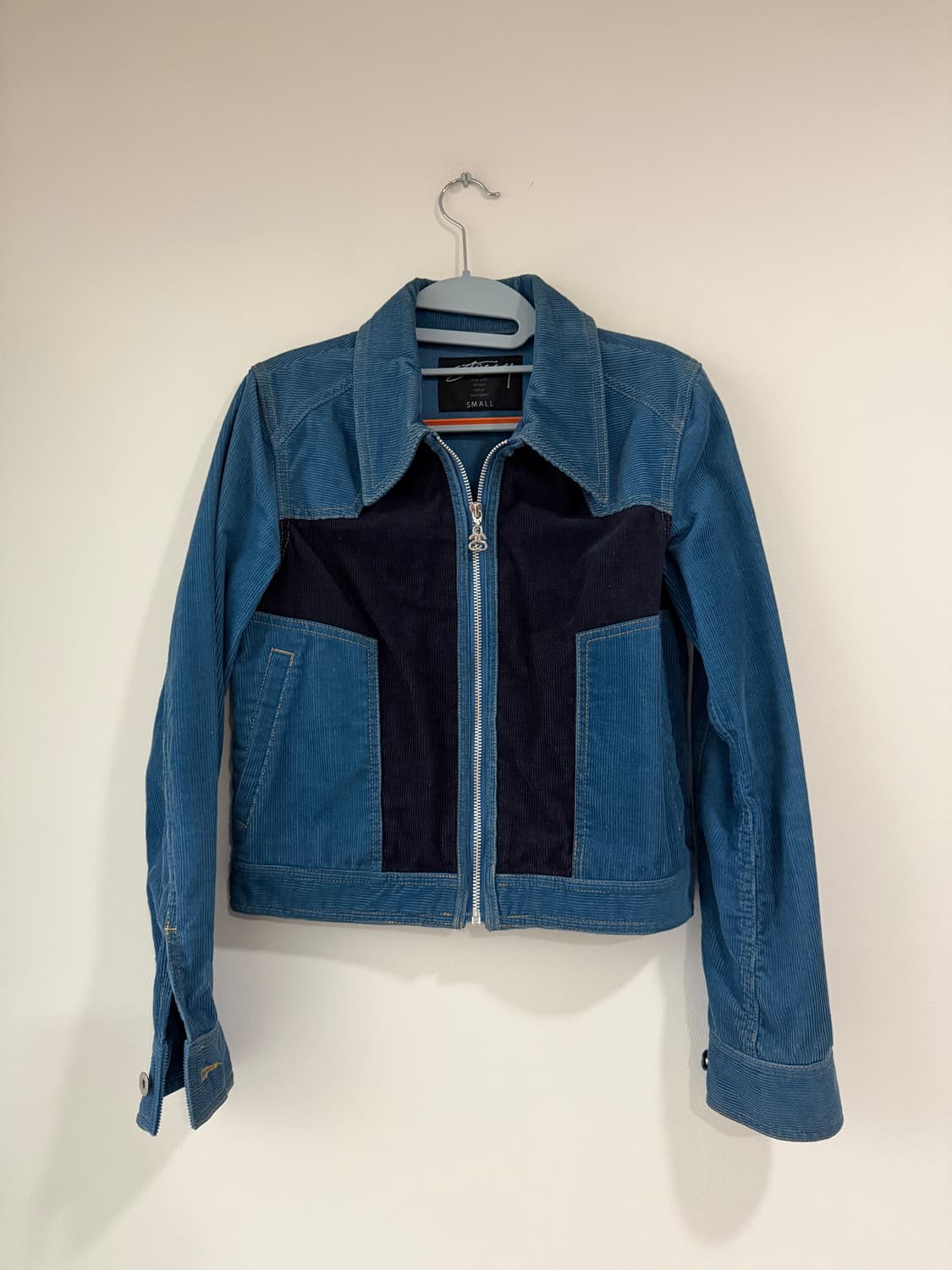 스투시 Stüssy 여성 코듀로이 크롭 자켓  상품이미지1