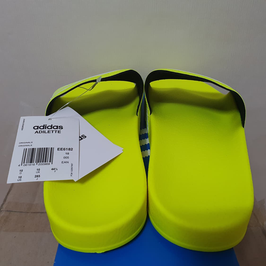 280 아이다스 아딜렛 형광 EE6182 삼선 슬리퍼 상품이미지2