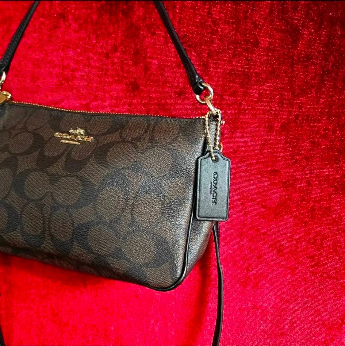 코치(Coach) 시그니쳐 탑핸들 숄더 크로스백 상품이미지2