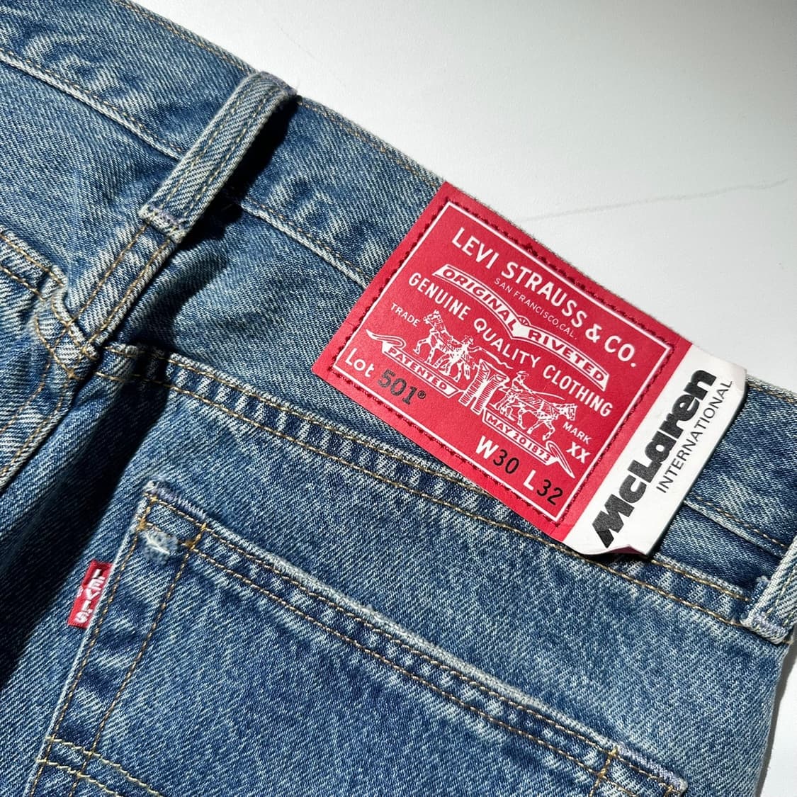 리바이스 x 맥라렌 레이싱 헤리티지 501 데님 팬츠 상품이미지6