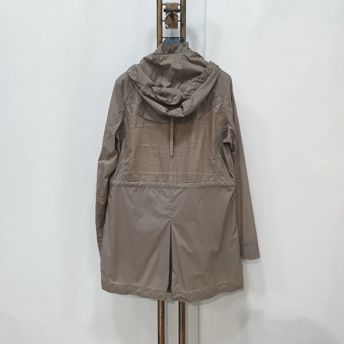 아이더 여성용 여름 바람막이 자켓 L 상품이미지3