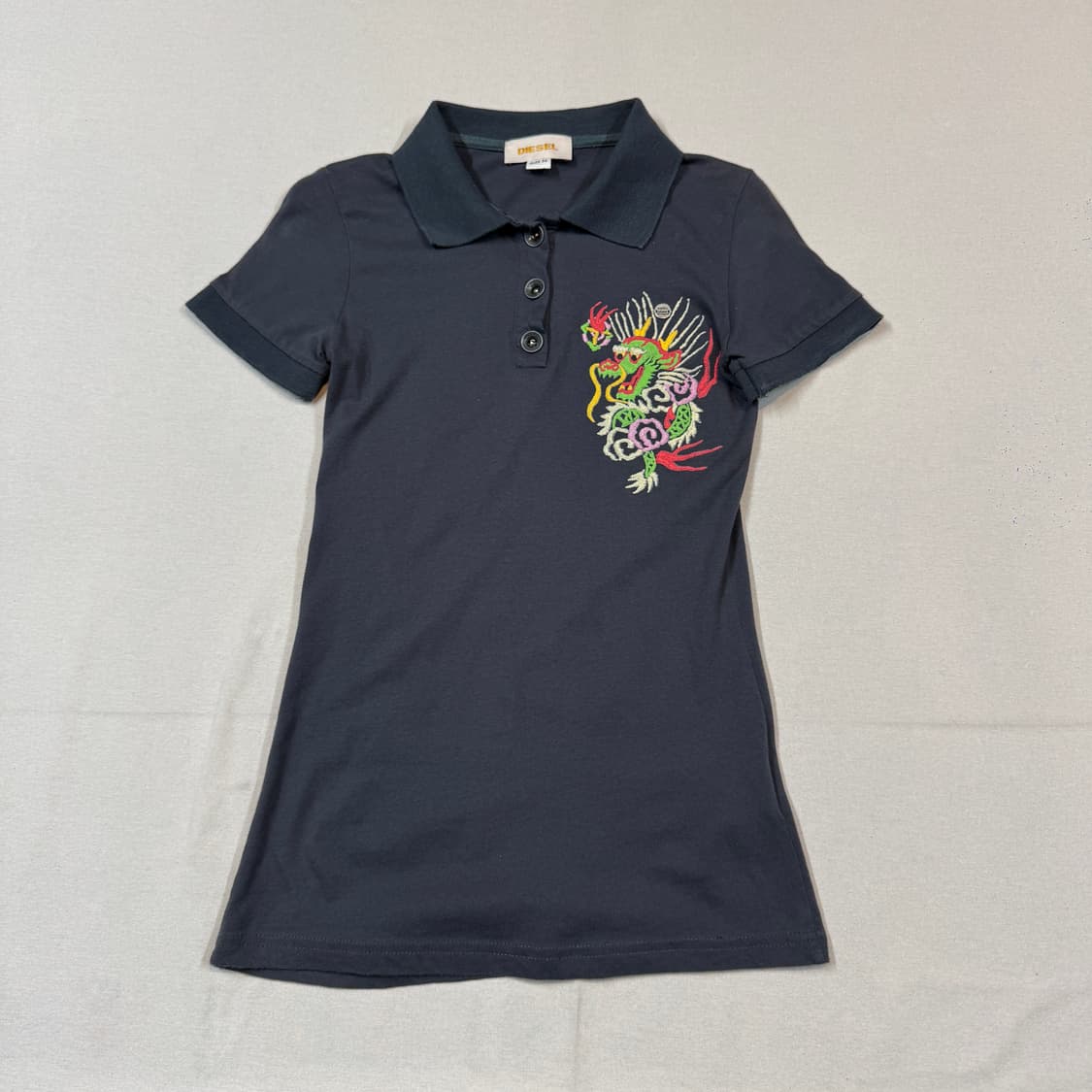 M) 디젤 용 자수 스카잔 반팔 카라티 상품이미지1