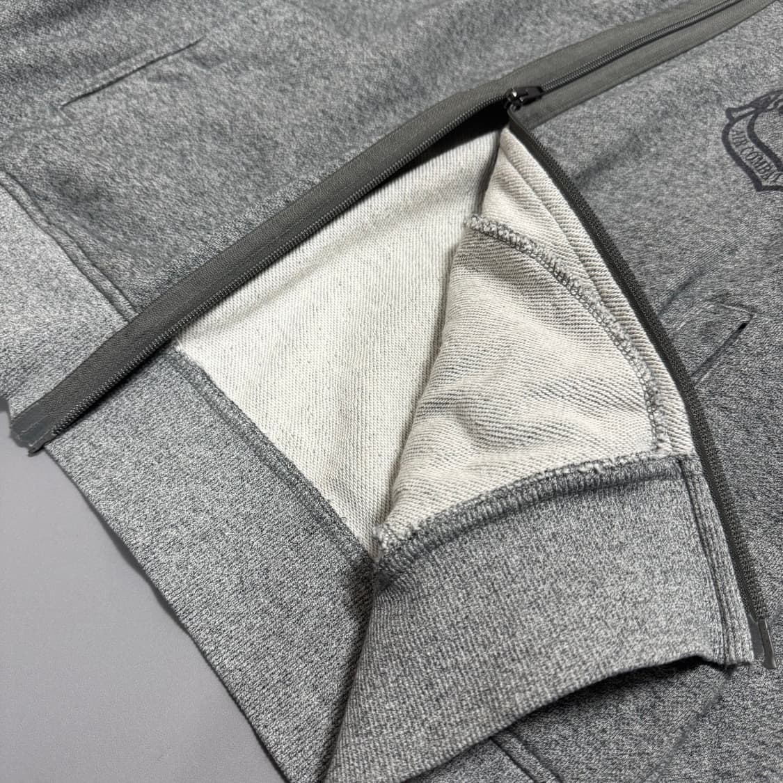 아비렉스(AVIREX) 멜란지 USAF 폴리에스터 하이넥 스웨트 집업 상품이미지6