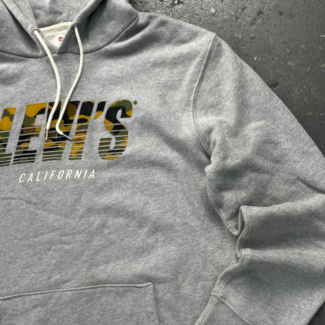 100 리바이스 카모 후드티  상품이미지2