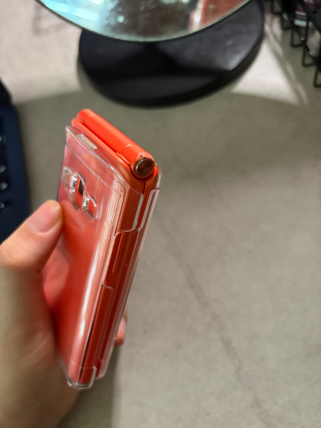 삼성 폴더 폰 갤럭시 폴더2 상품이미지7