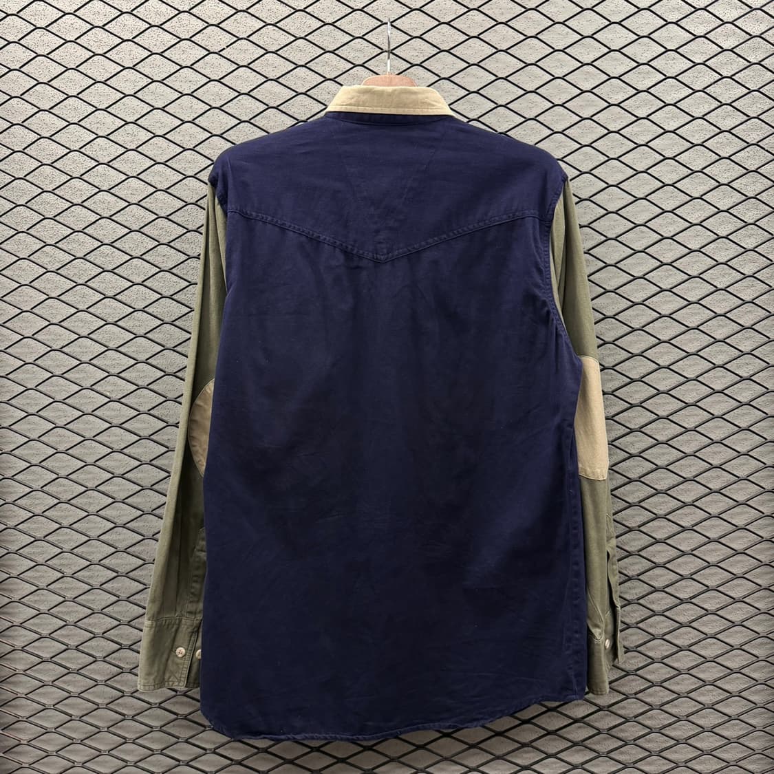 USA VINTAGE 컬러블럭 워크셔츠 배색 투포켓 엘보패치 디테일 상품이미지3