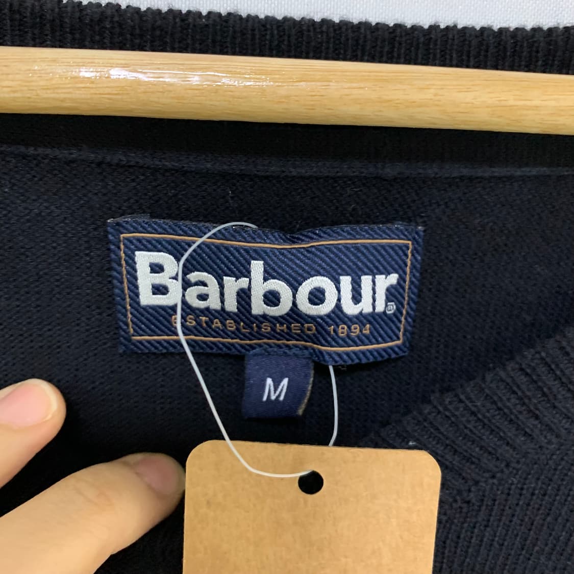 바버 V넥 피마코튼 루즈핏 니트 블랙 남성 M 상품이미지7