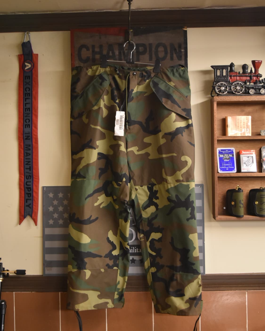 미군 오리지널 우드랜드 고어텍스 팬츠 LS (Large-Short) 상품이미지1