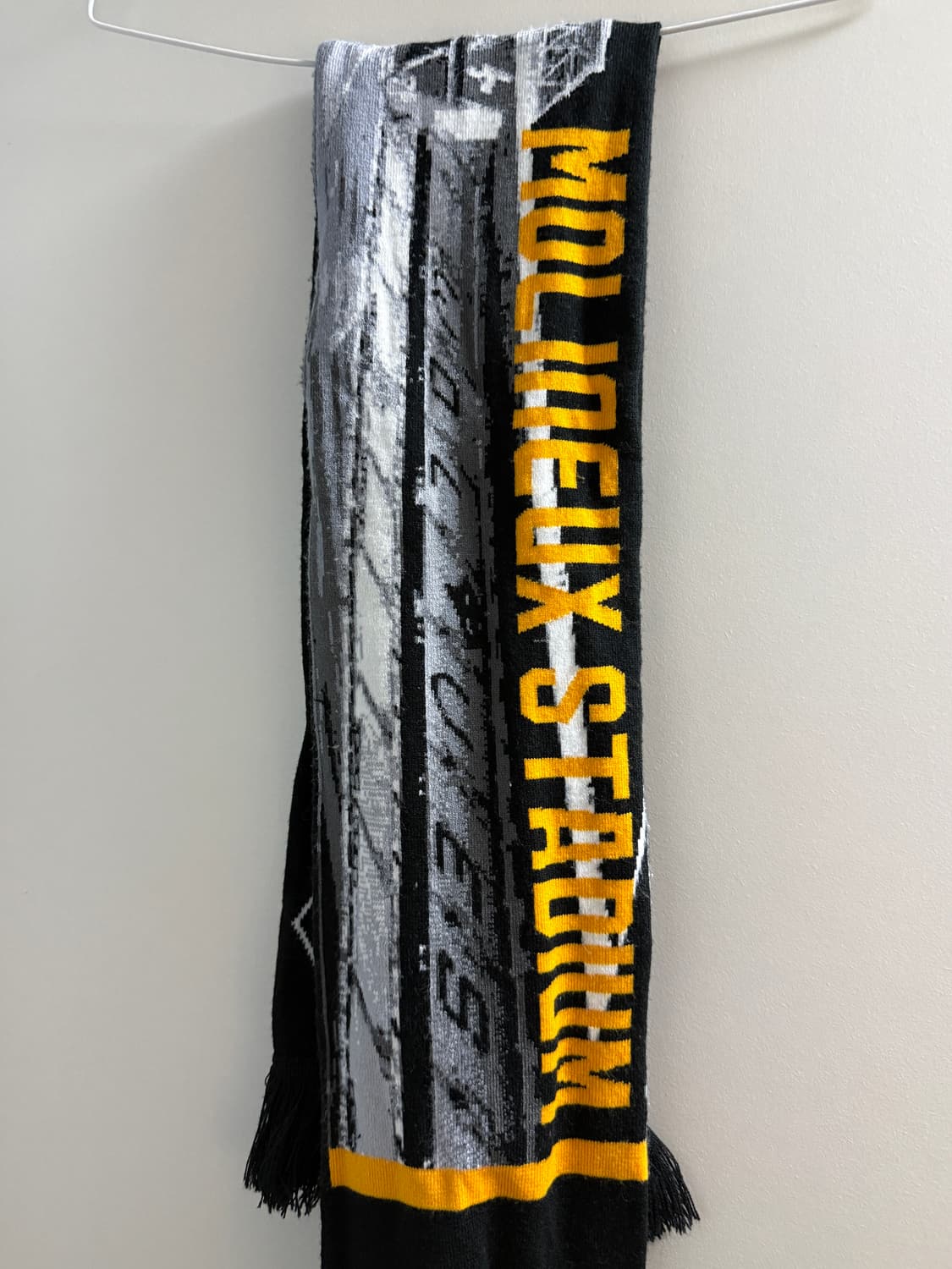 울버햄튼 머플러 상품이미지3