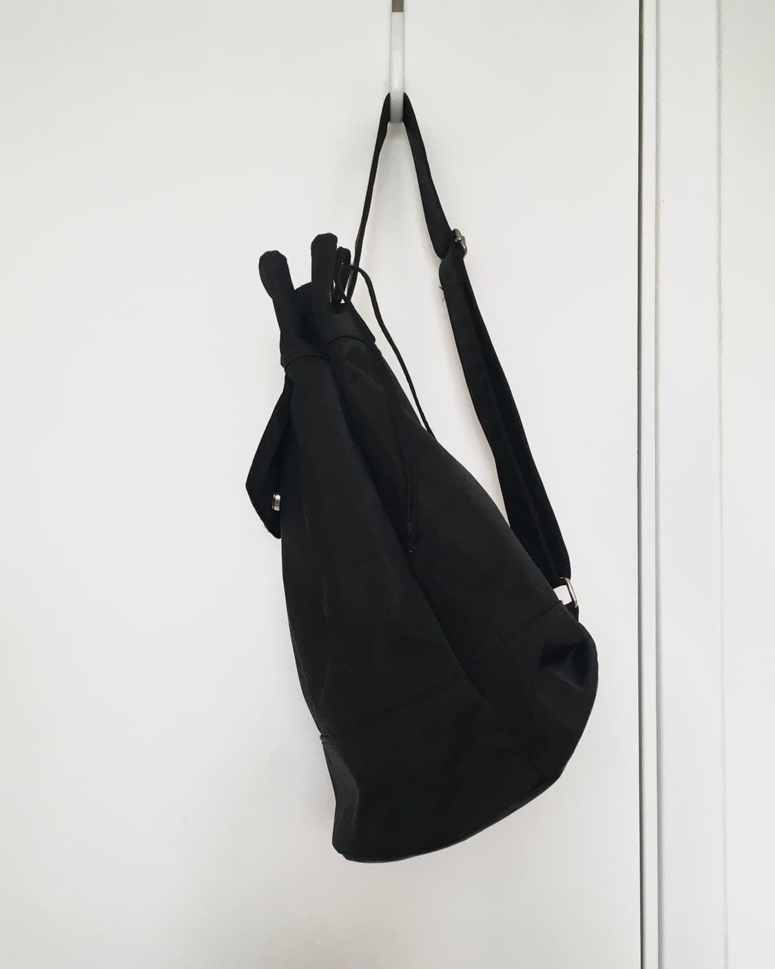 DKNY Sling Bag 상품이미지3