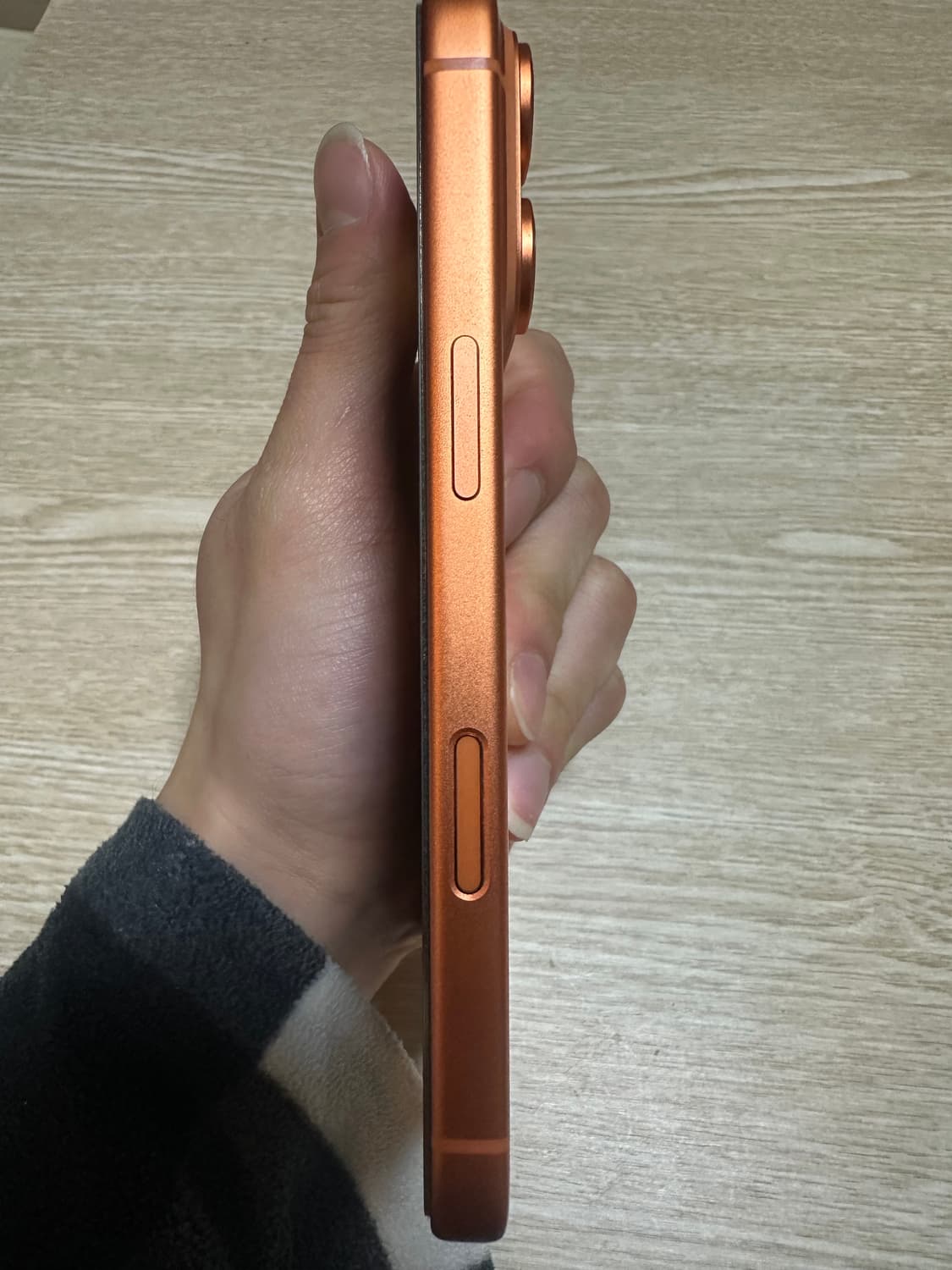 아이폰17프로 코스믹오렌지 256g 상품이미지6