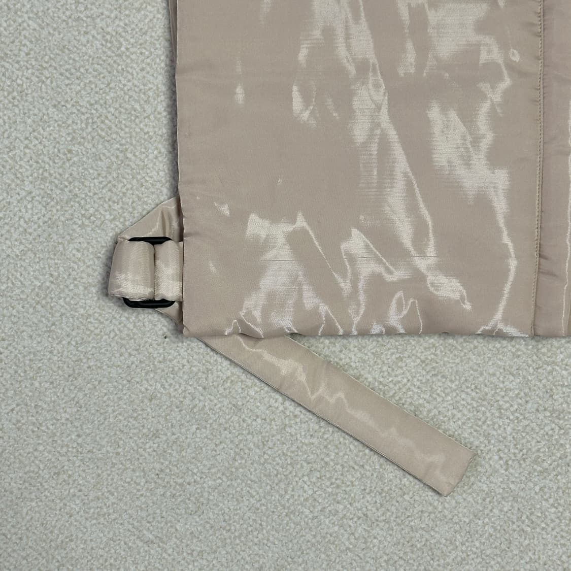 코스 벨티드 크롭 패딩 조끼 상품이미지3