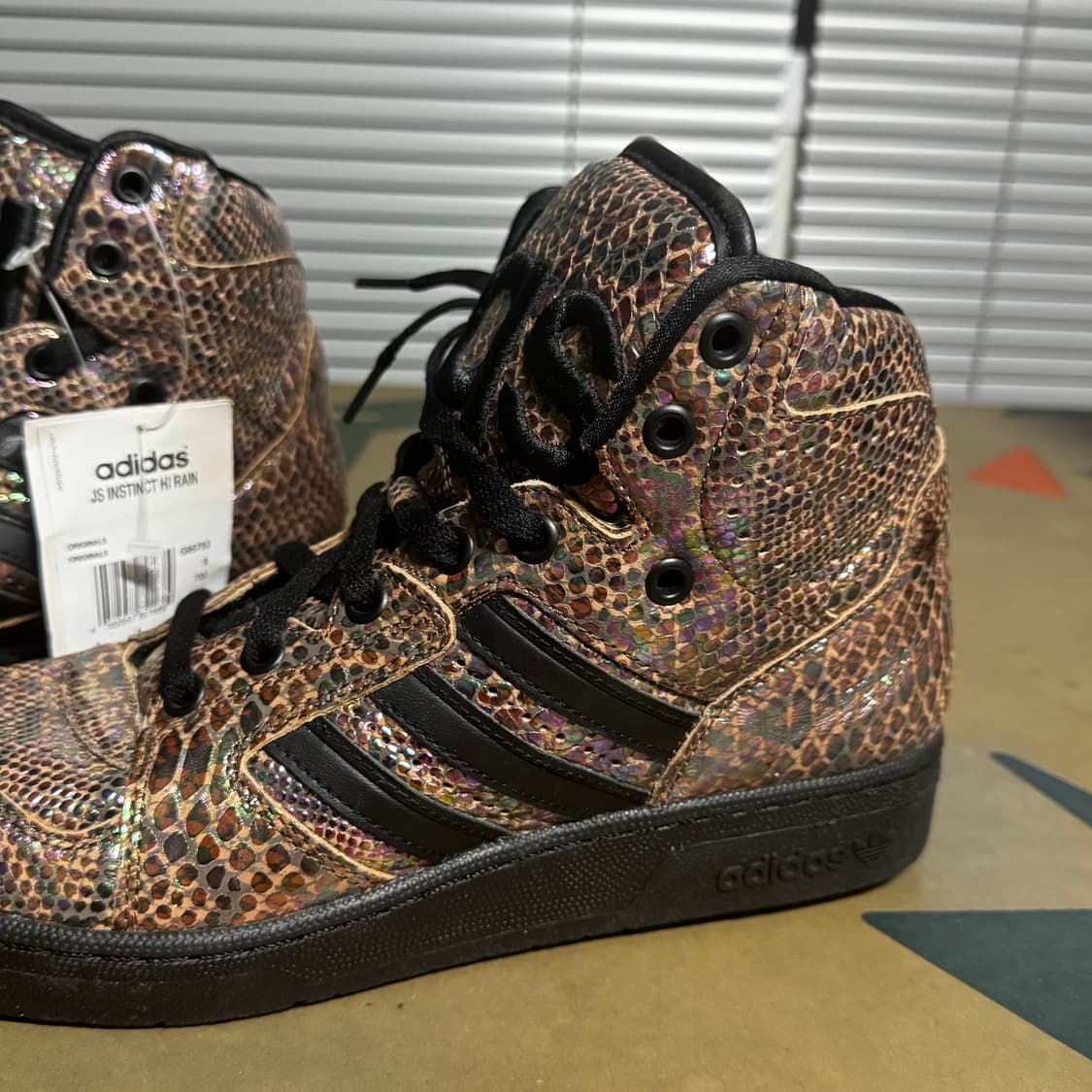 Jeremy Scott adidas Instinct 상품이미지5