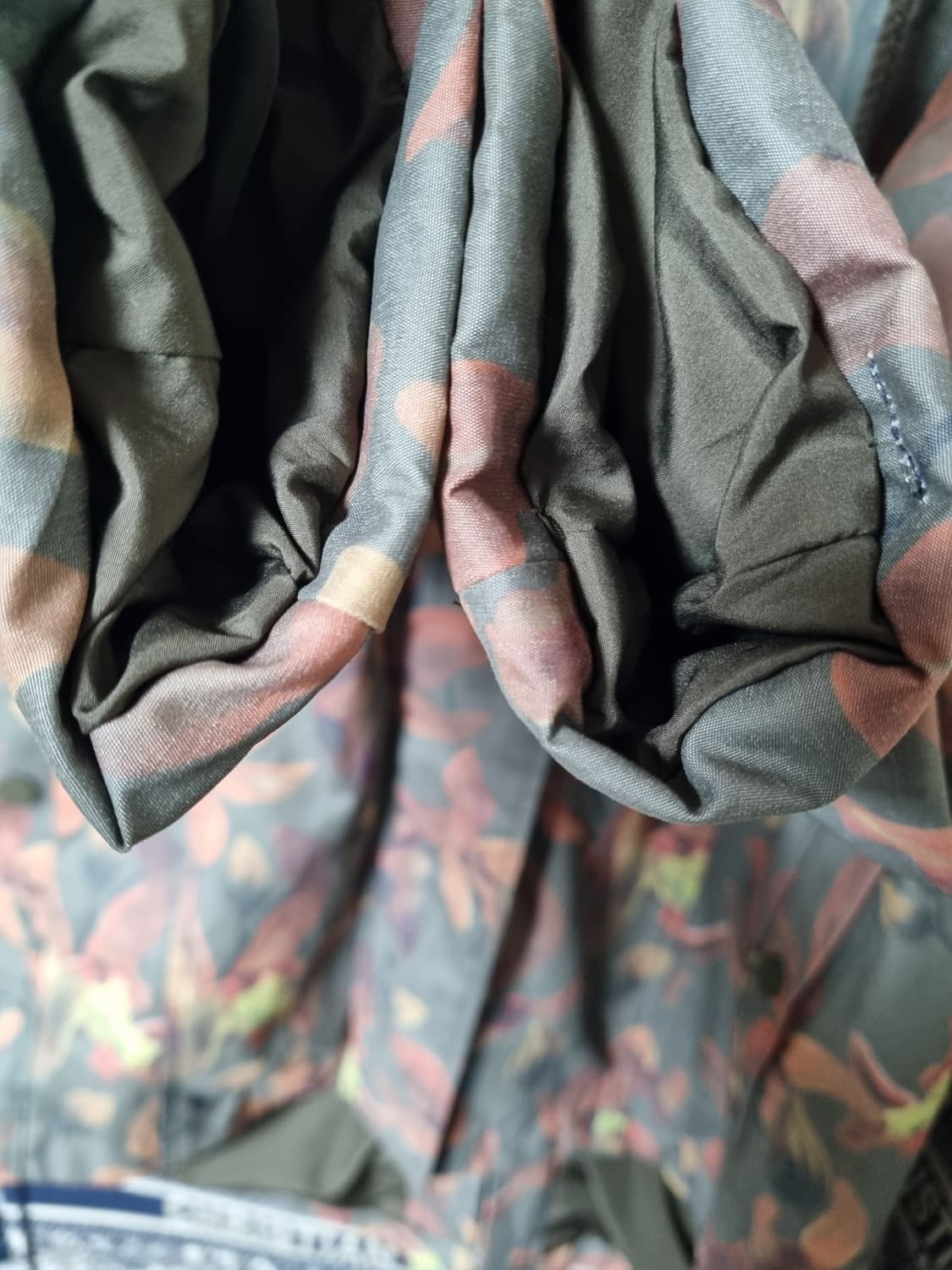 정품) 오일릴리 패턴 후드 점퍼 자켓  상품이미지4