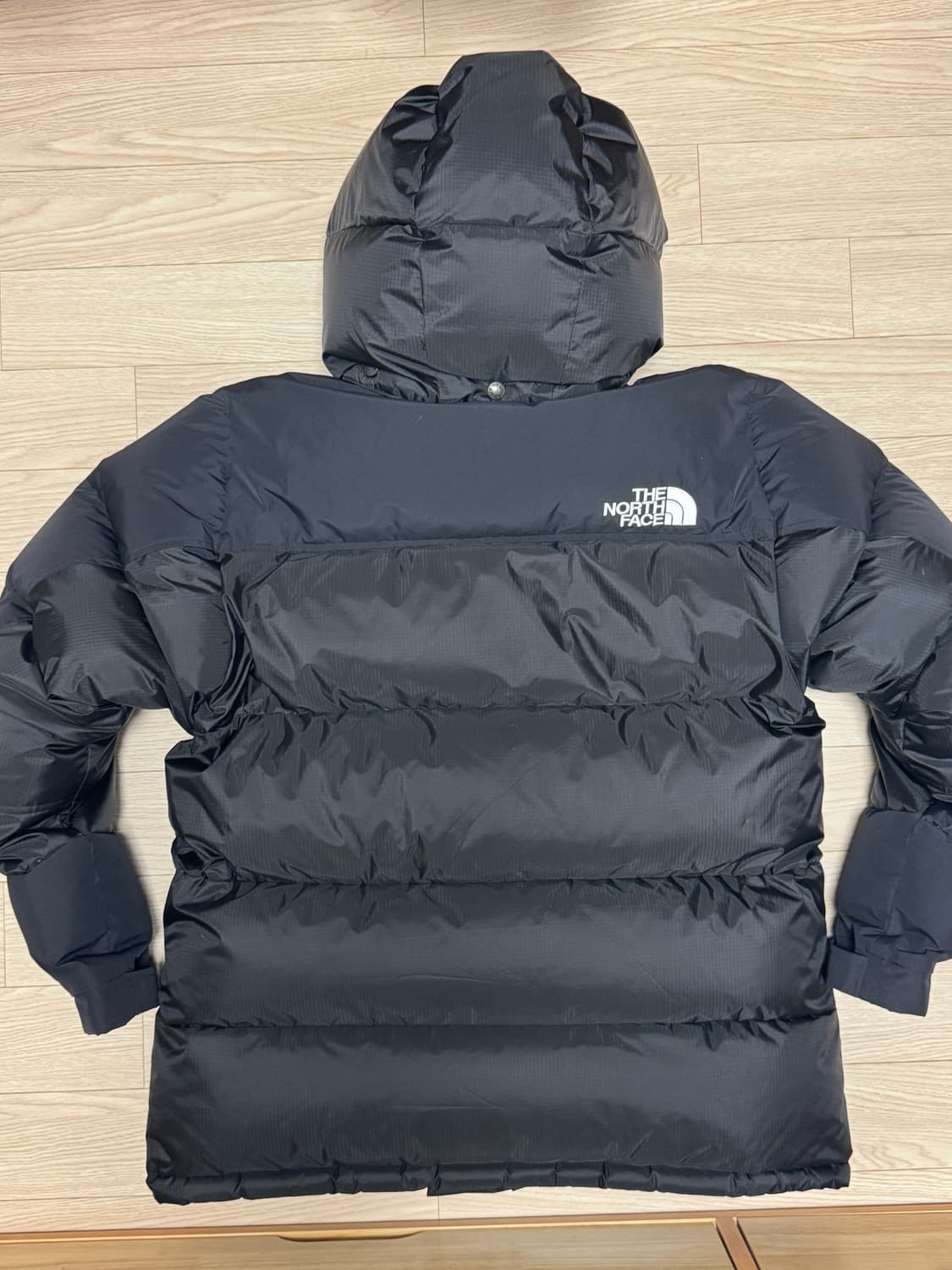 노스페이스 힘다운(일본판) M사이즈 판매합니다 상품이미지3
