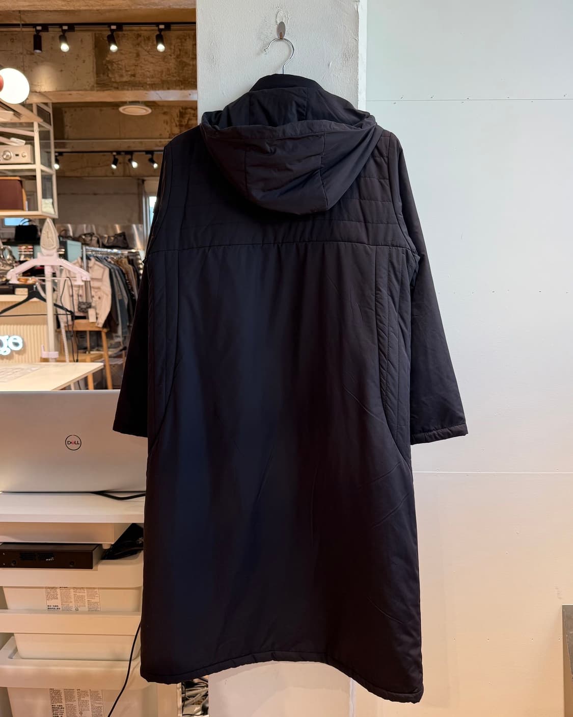 쿠레쥬 스포츠 블랙 다운 롱 점퍼 상품이미지7