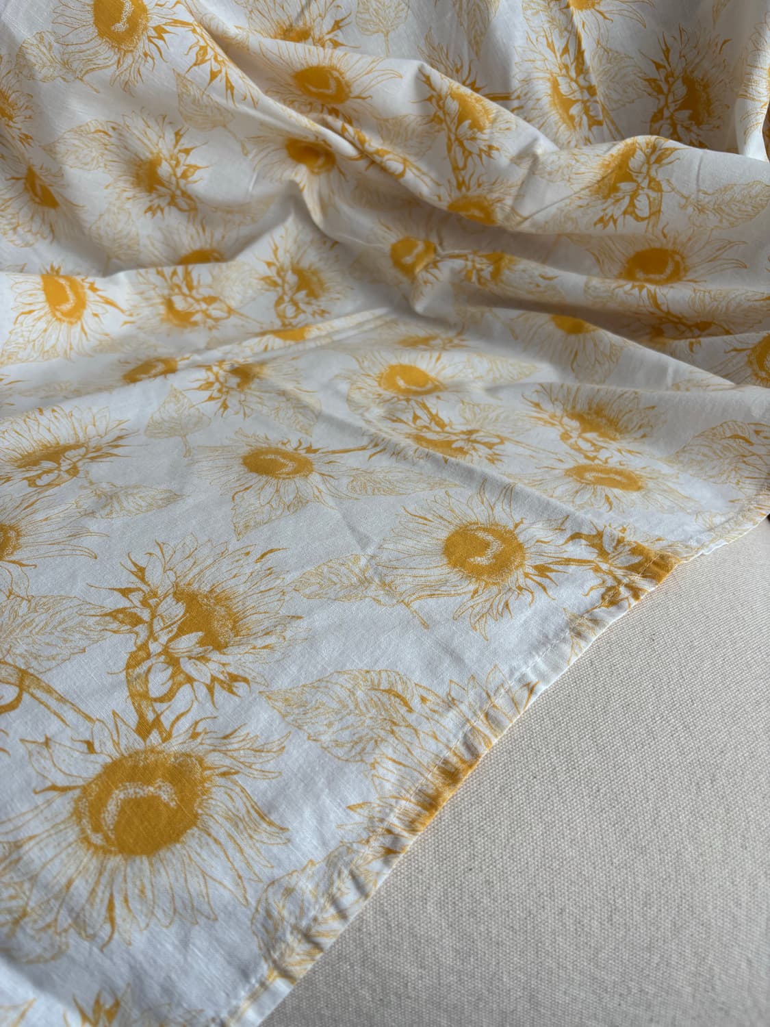 H&M Home 테이블보 / 쇼파 커버 상품이미지2