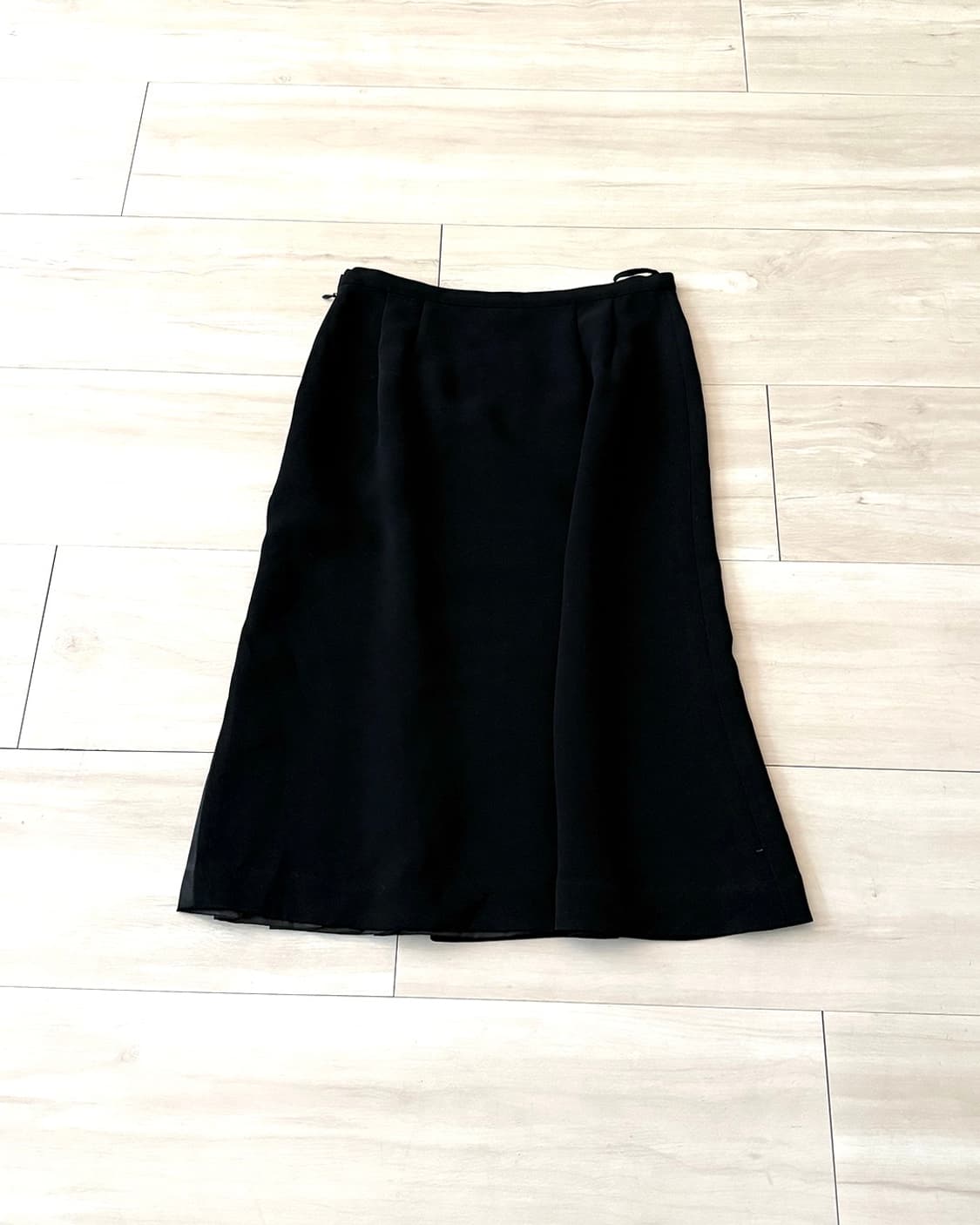 Black Side Satin Pleated Midi Skirt 상품이미지4