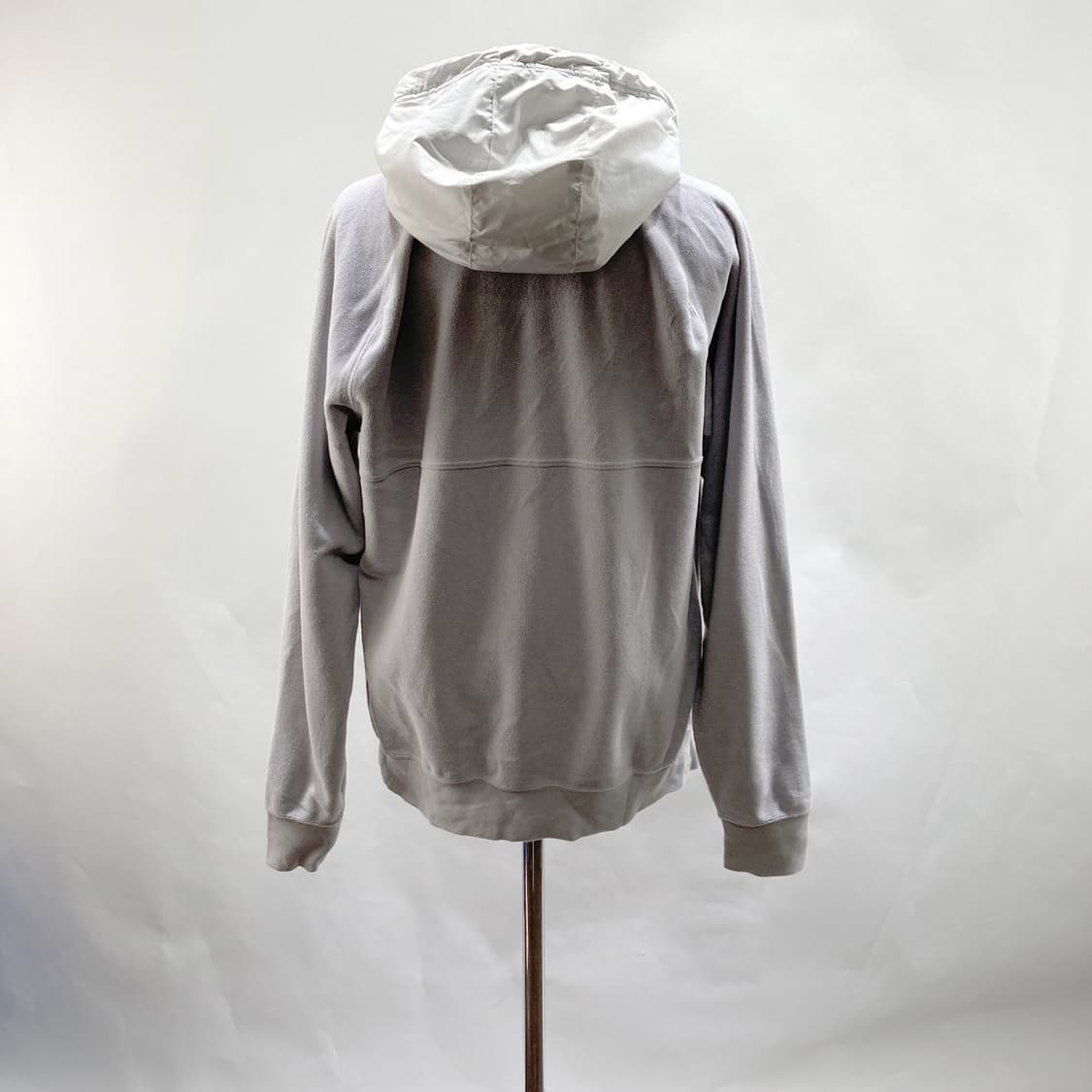 나이키 남성 윈터후디 그레이 95M 상품이미지3