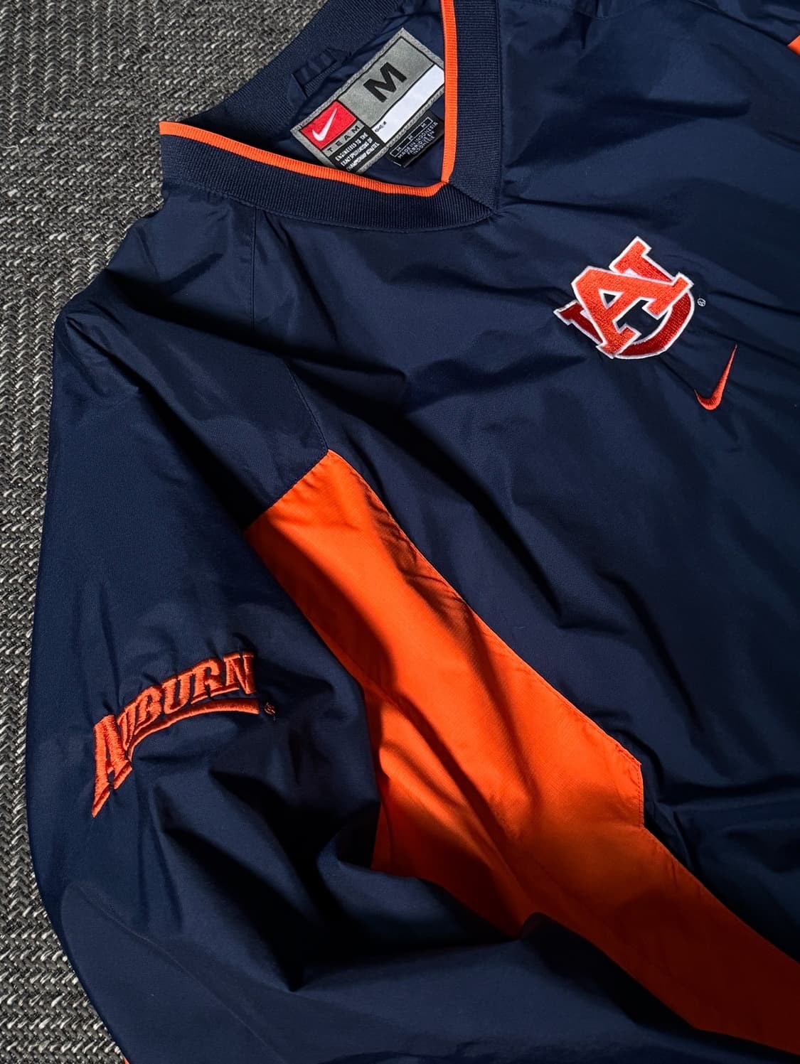 나이키 AUBURN TIGERS 센터 스우시 웜업 풀오버 (105) 상품이미지4