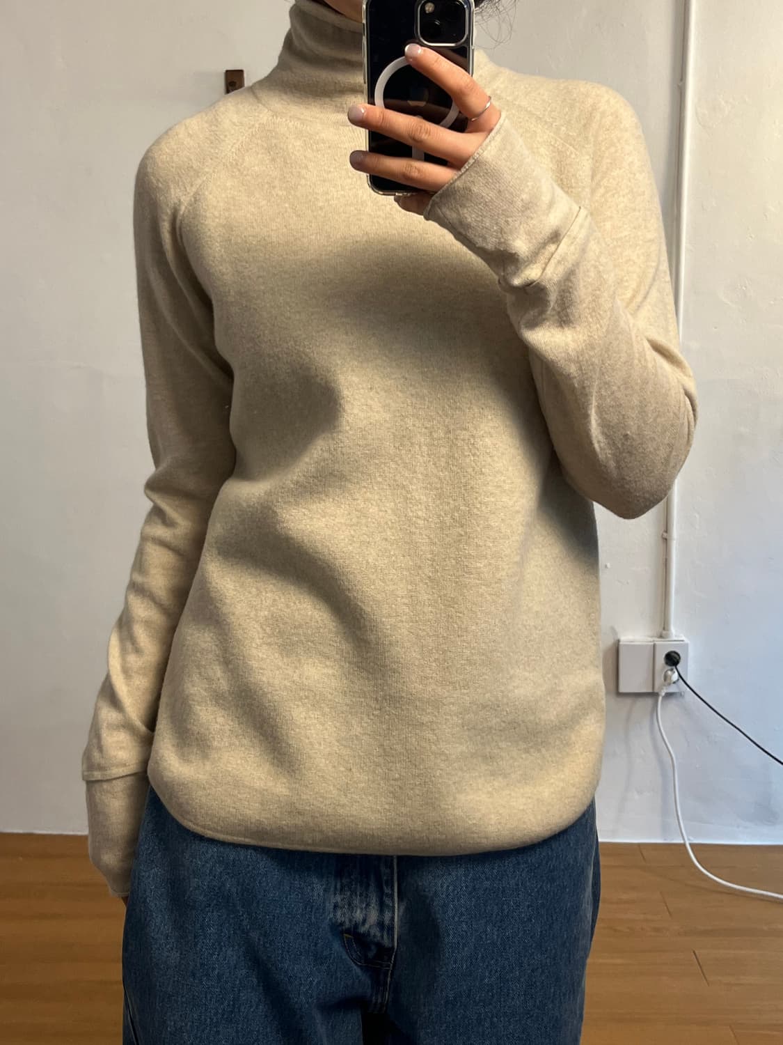 타임 터틀넥 니트  상품이미지2