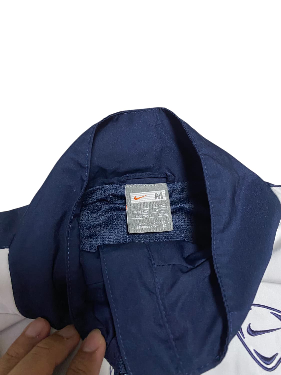 나이키 로고 바람막이 M 상품이미지2