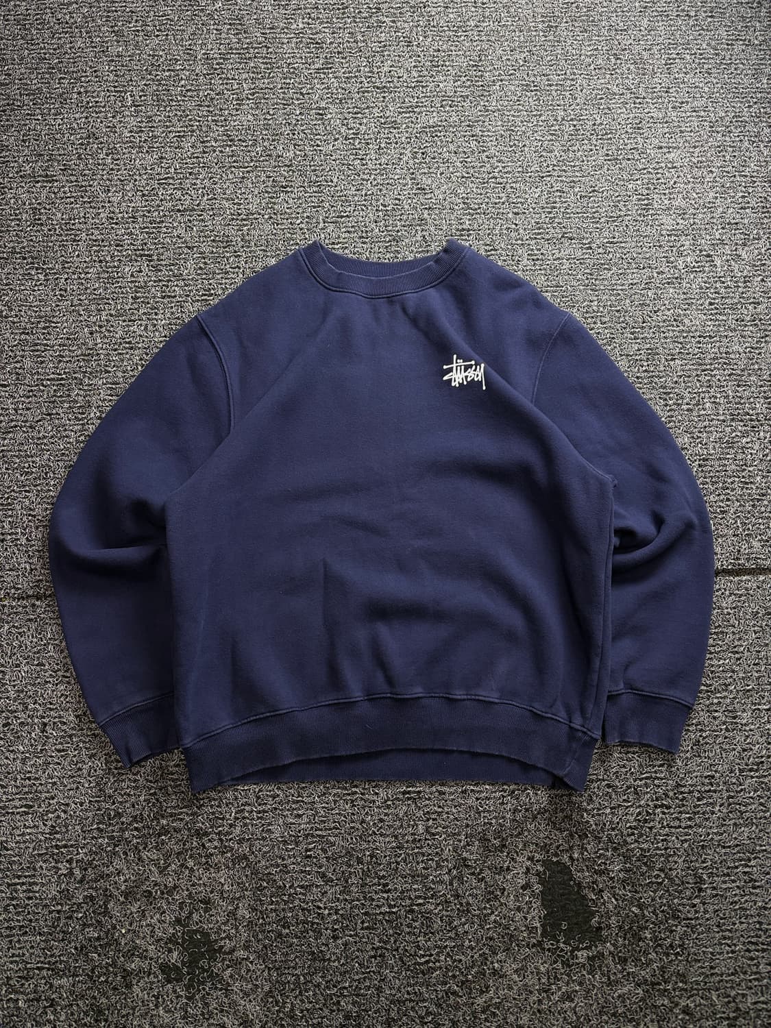 스투시 시그니처 빅로고 크루넥 맨투맨 3033 상품이미지2