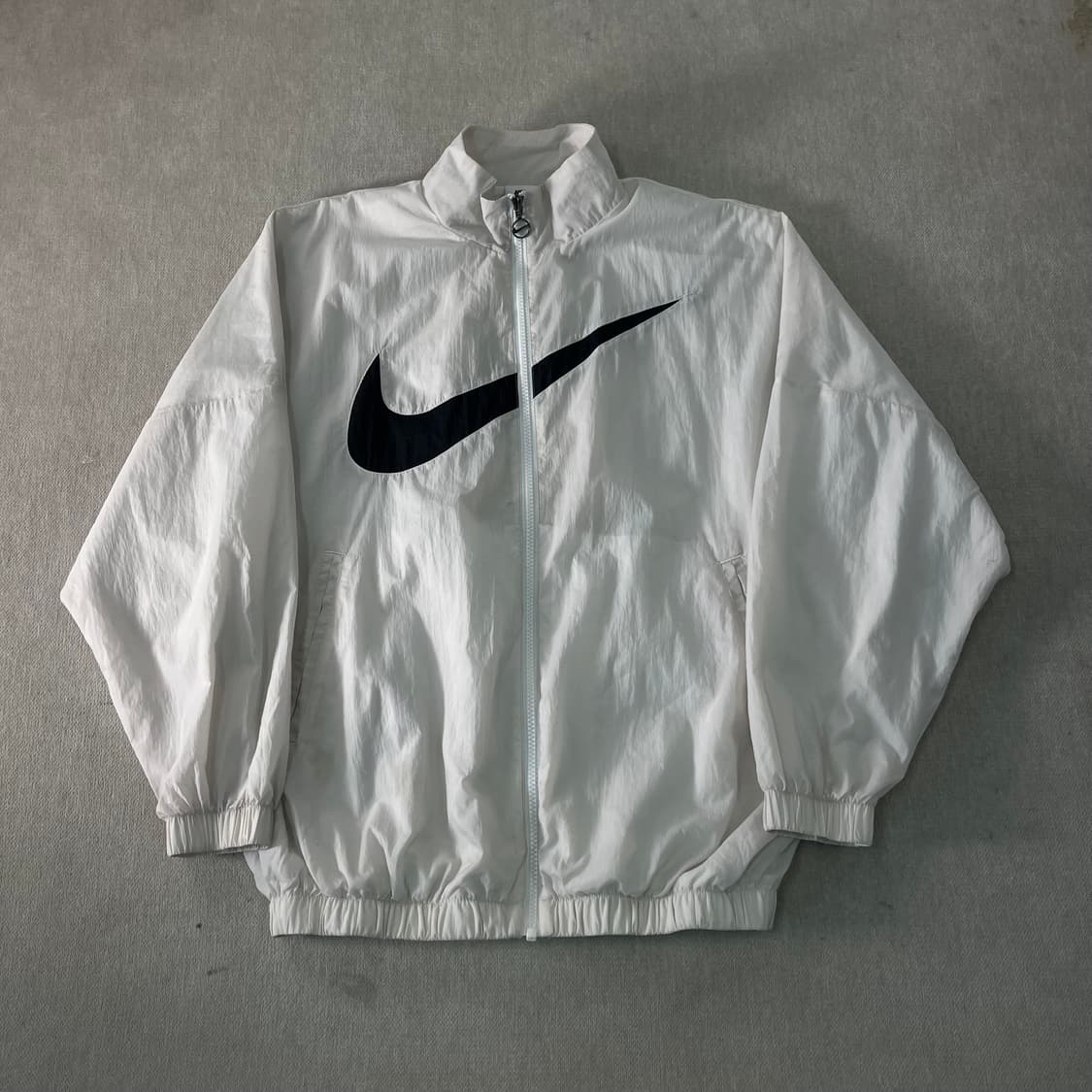 100 나이키 스우시 바람막이 자켓 상품이미지1