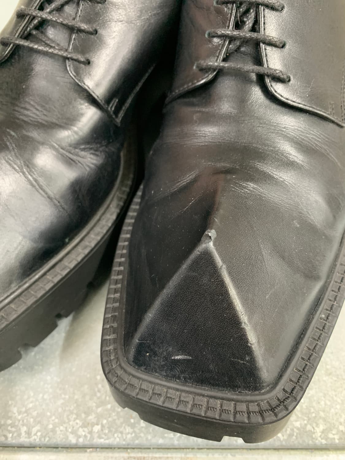 발렌시아가 라이노 더비 슈즈 블랙 스무스 카프스 킨 37(235) 상품이미지5