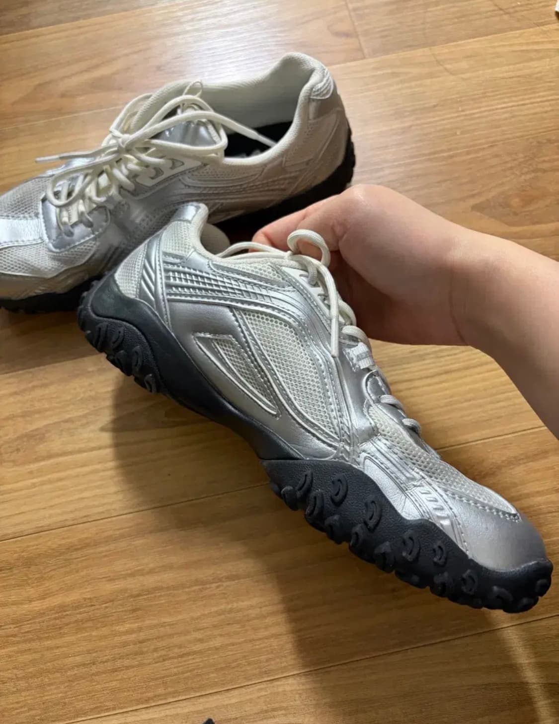 휠라 에샤페 ms 실버문 235 상품이미지3