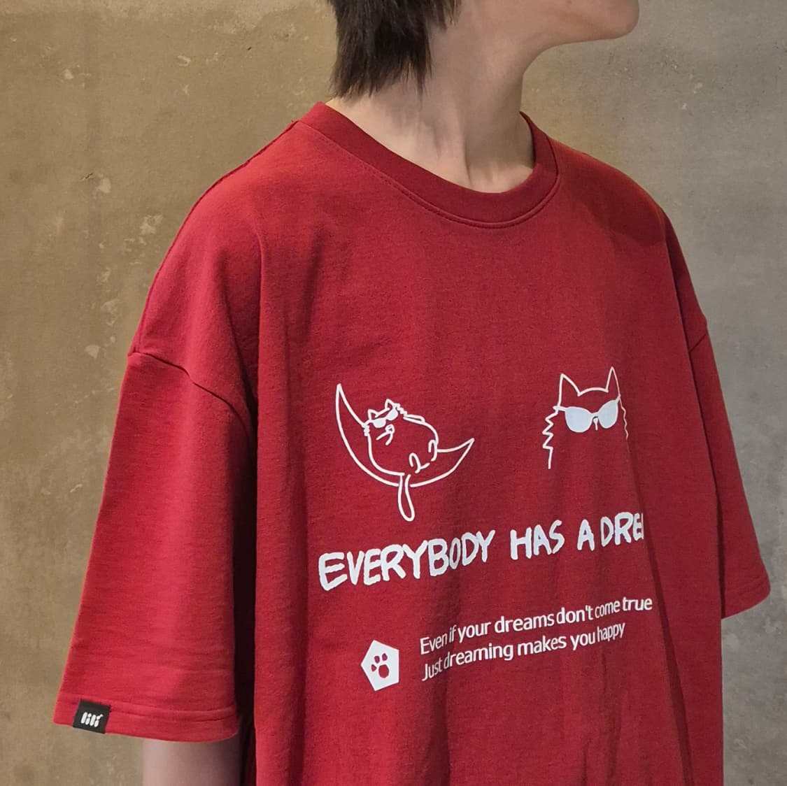 드림캣 그래픽 티셔츠 가넷레드 상품이미지1