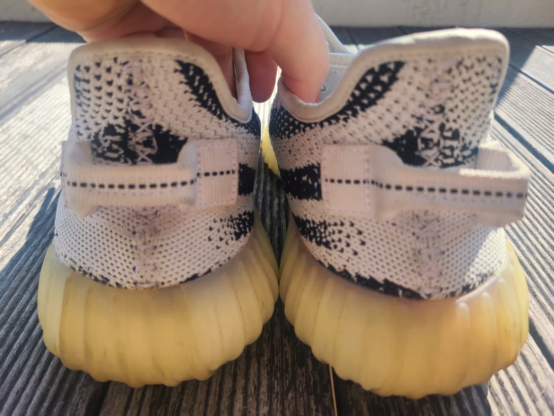 아디다스 이지부스트350 지브라 상품이미지8