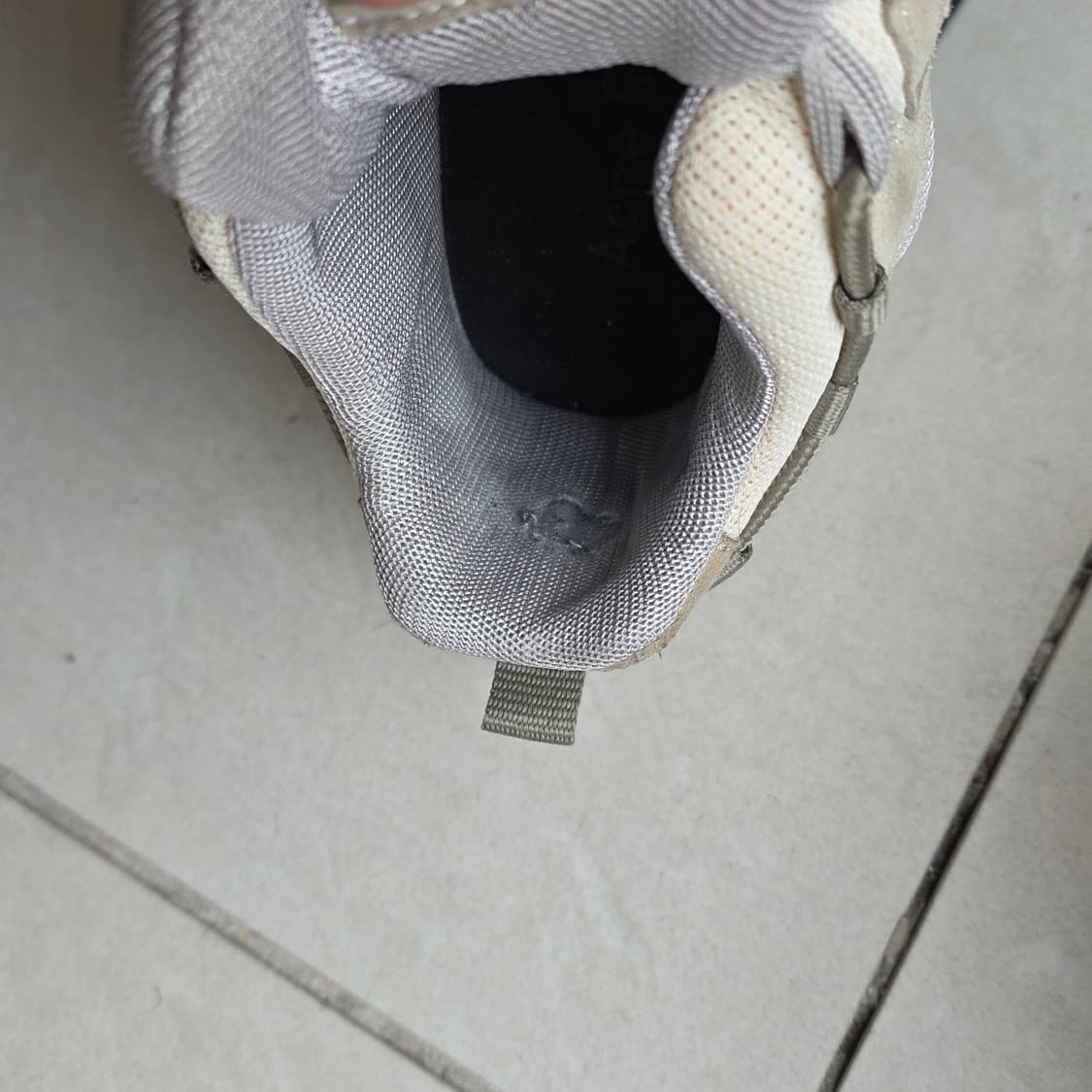 아크네 스튜디오 볼스터 스니커즈 38 상품이미지6