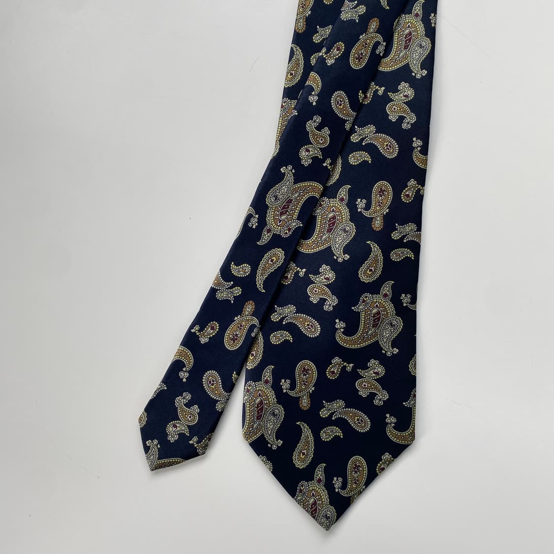 아쿠아스큐텀 페이즐리 정품 명품 넥타이 실크100 상품이미지1
