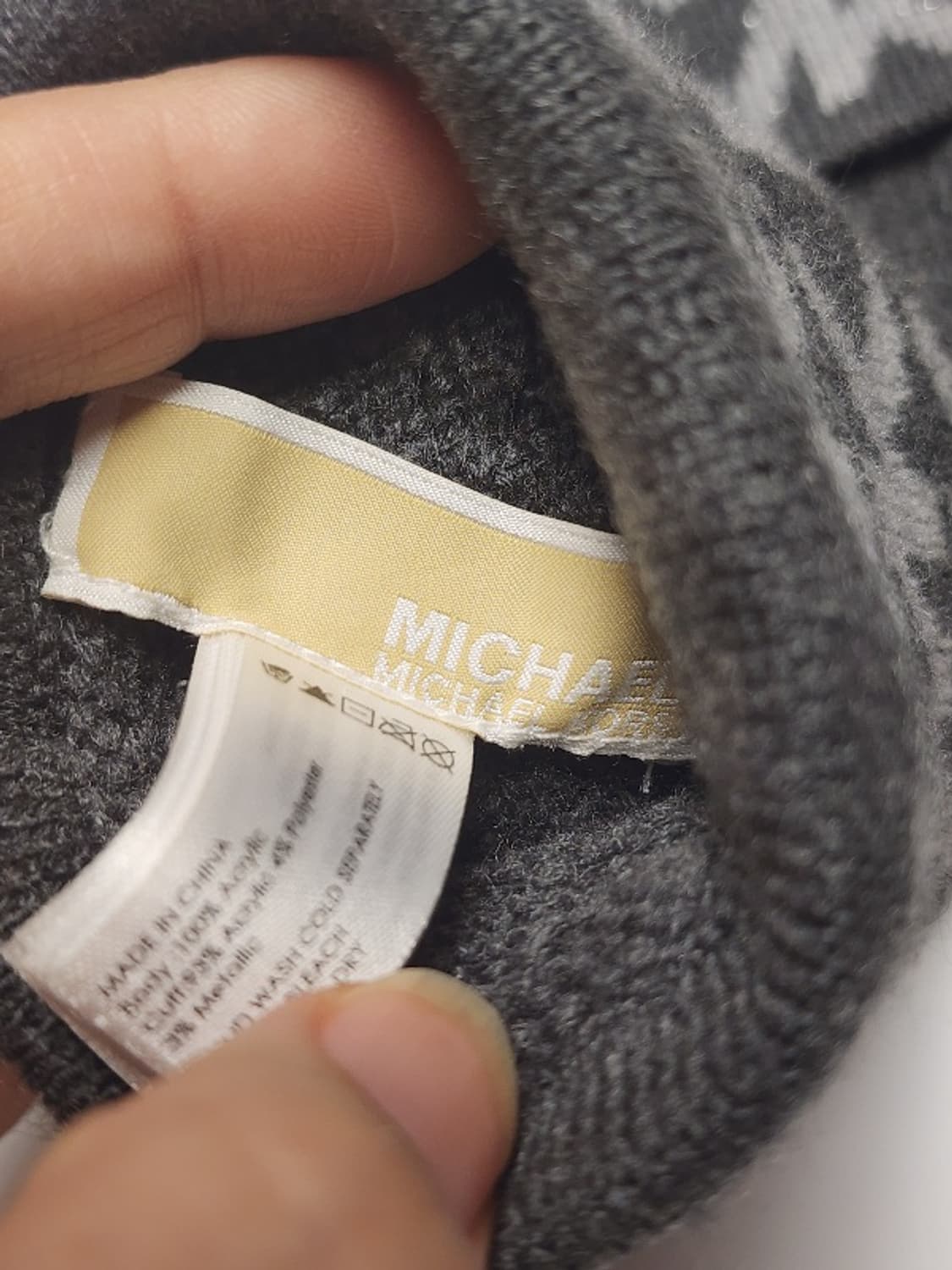 정품 마이클코어스 니트 머플러, 모자, 장갑 3종세트  상품이미지9