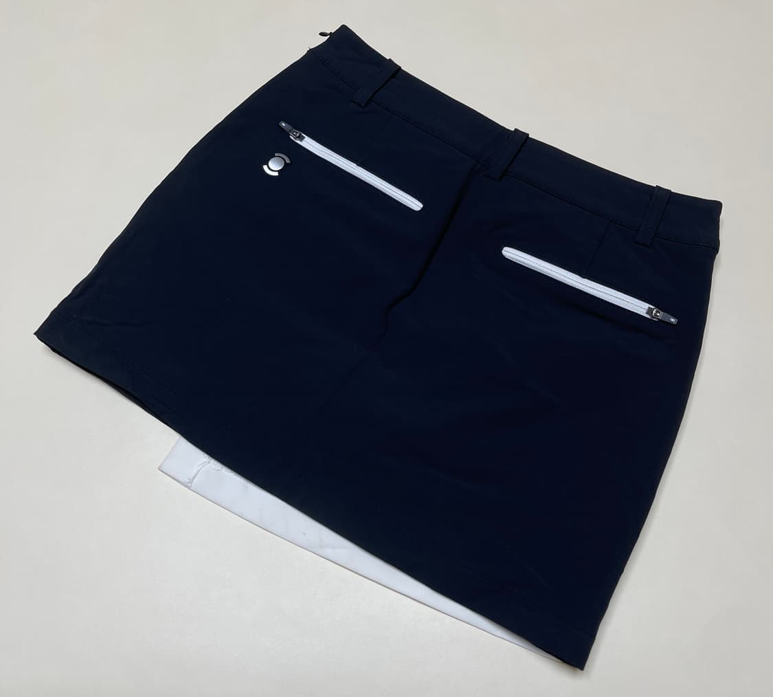 와이드앵글 (W.ANGLE) 랩형 포인트 큐롯 골프 스커트 상품이미지2