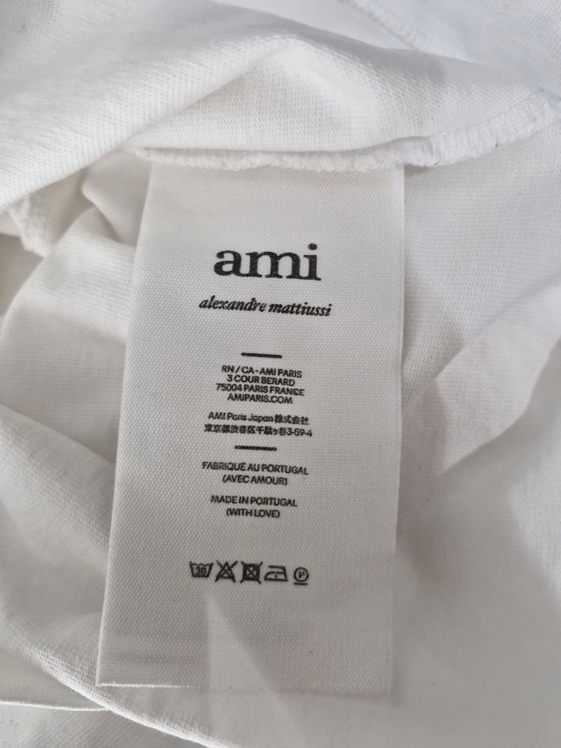 아미(AMI) 22S/S 스몰 하트 로고 롱슬리브 상품이미지8