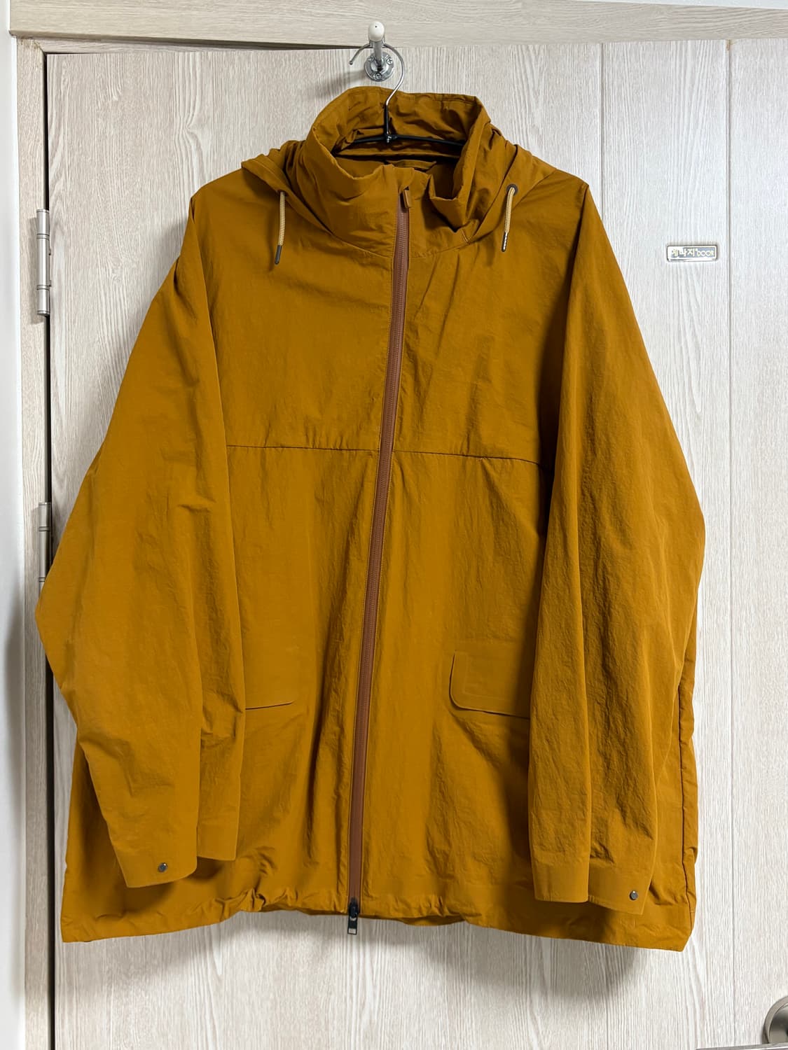 데상트 포즈 블랑 바람막이 M 상품이미지1