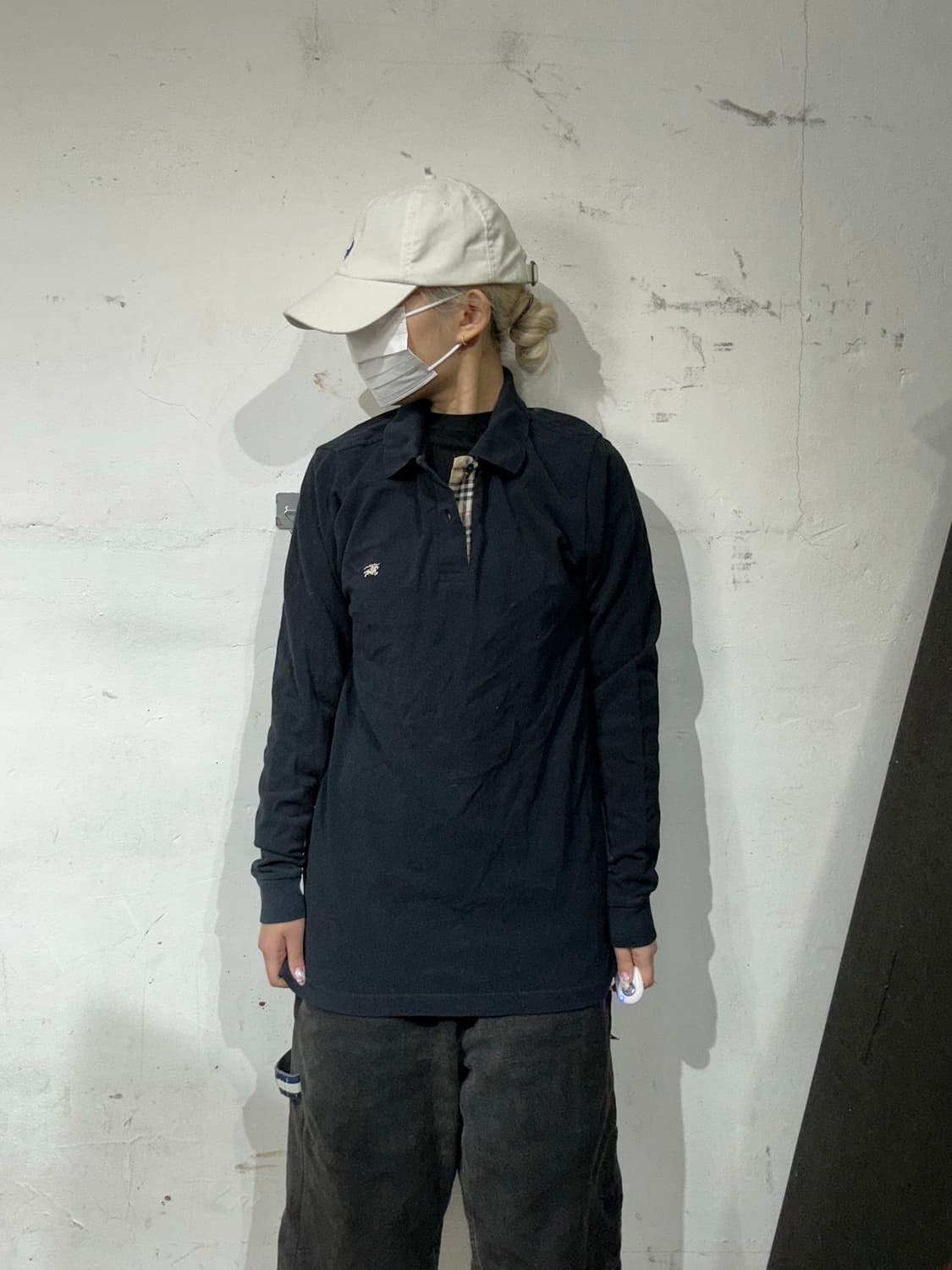 버버리 네이비 카라 긴팔티 XS 상품이미지2