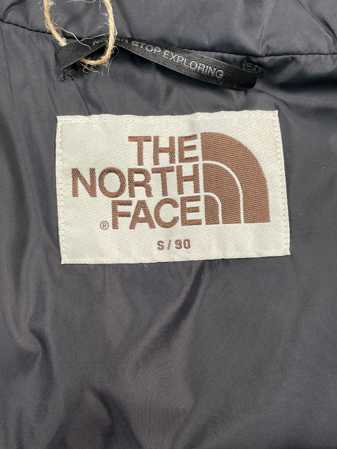 노스페이스 리베르톤 눕시 패딩 상품이미지7