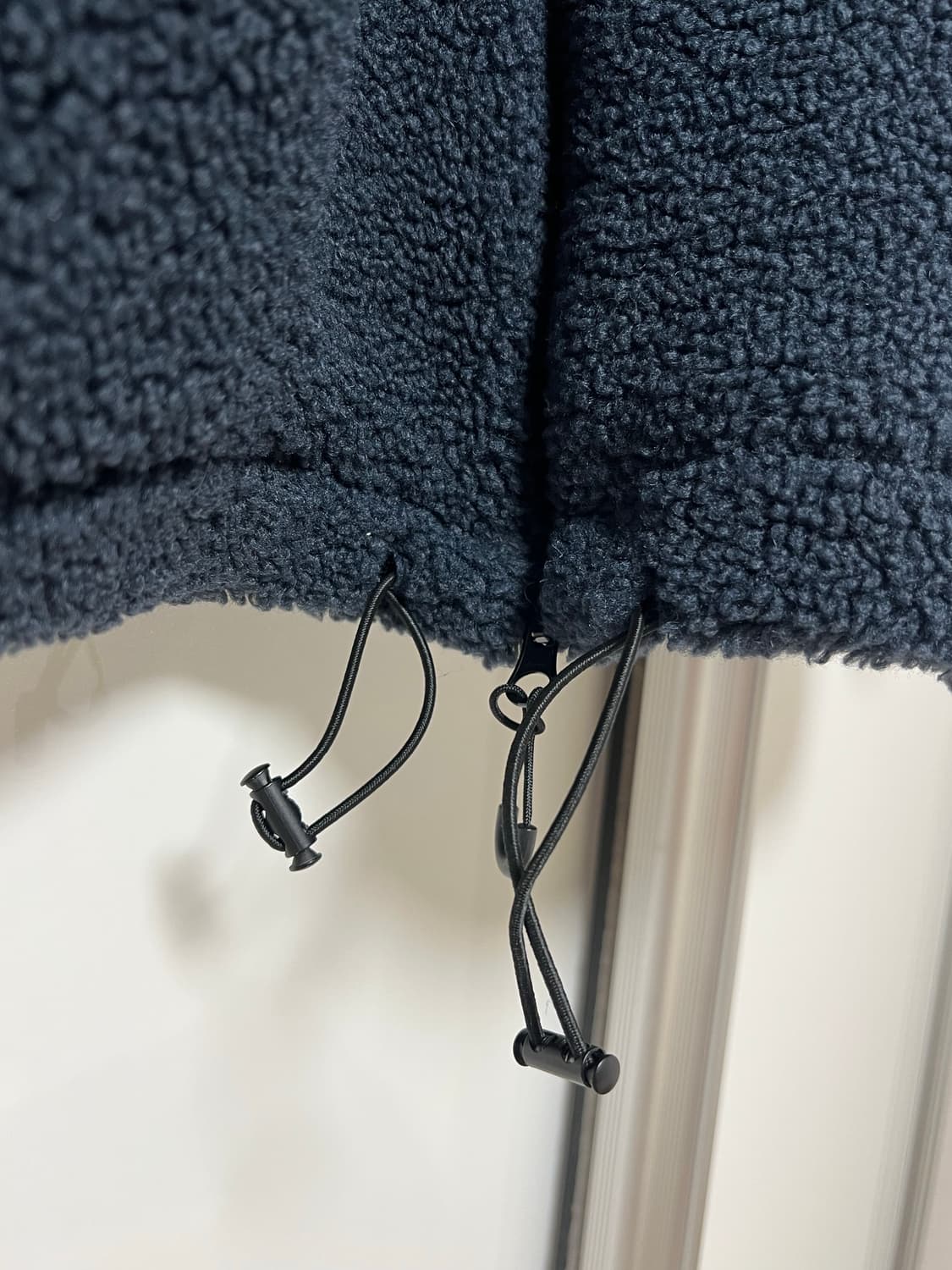 마뗑킴 플리스 집업 점퍼 네이비 상품이미지5