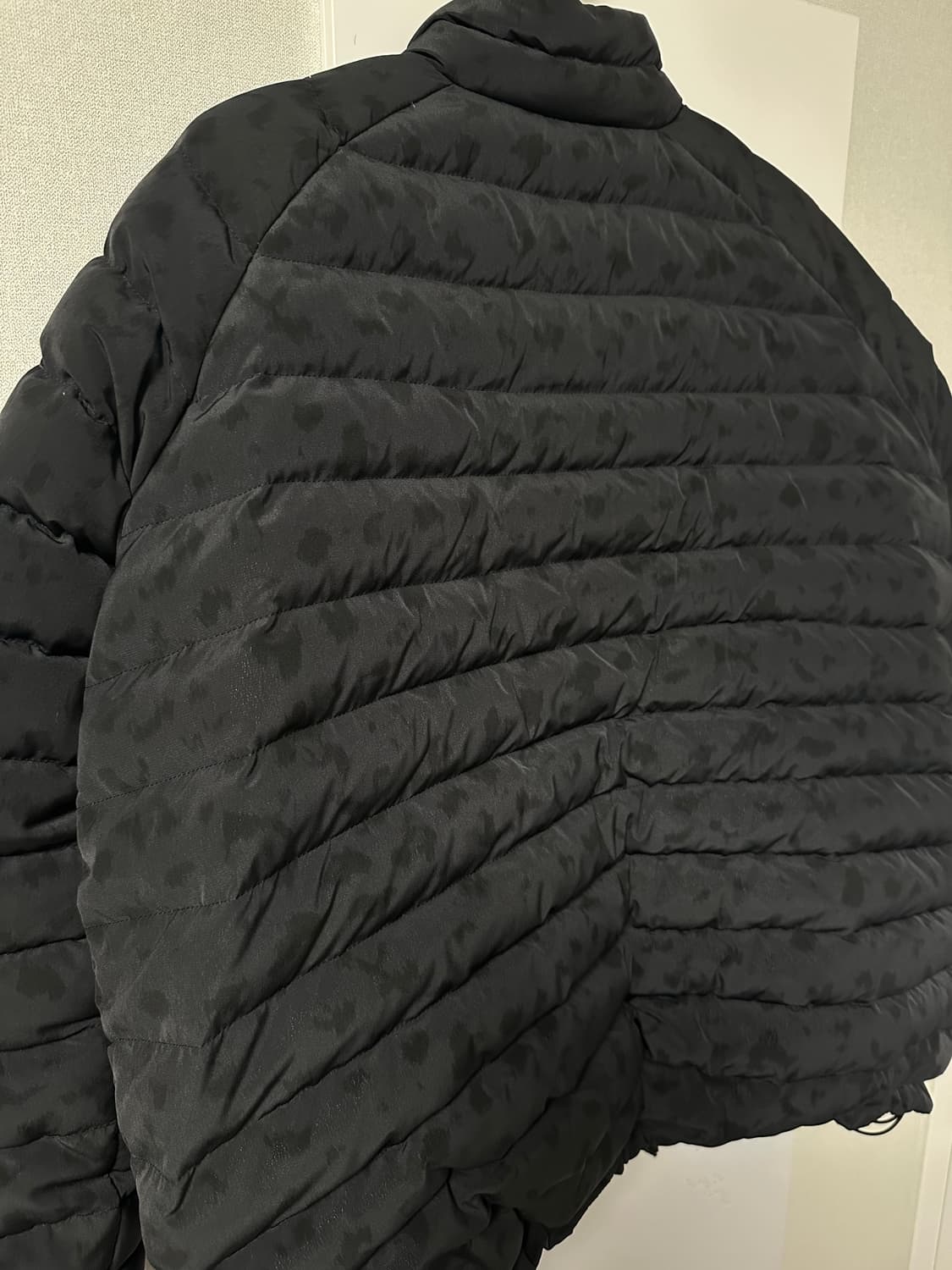 언더마이카 슬림 푸퍼 블랙 팬서 상품이미지4