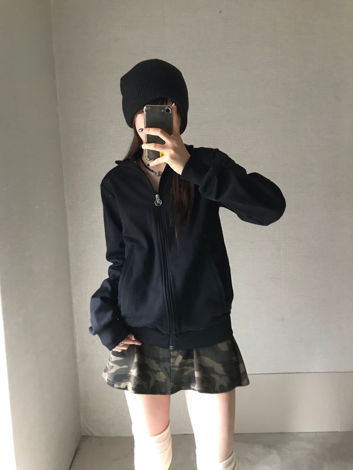 아디다스 올블랙 트랙탑 상품이미지1