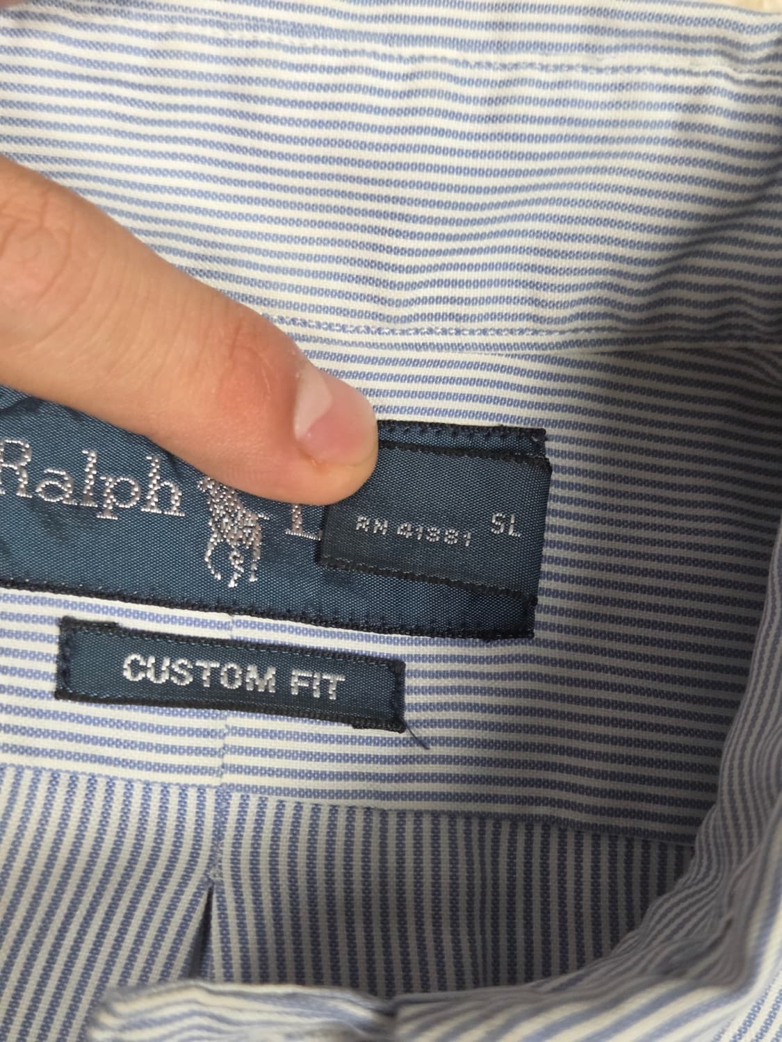 [폴로 랄프로렌] 커스텀 핏 스트라이프 코튼 반팔 셔츠 | S00071 상품이미지4