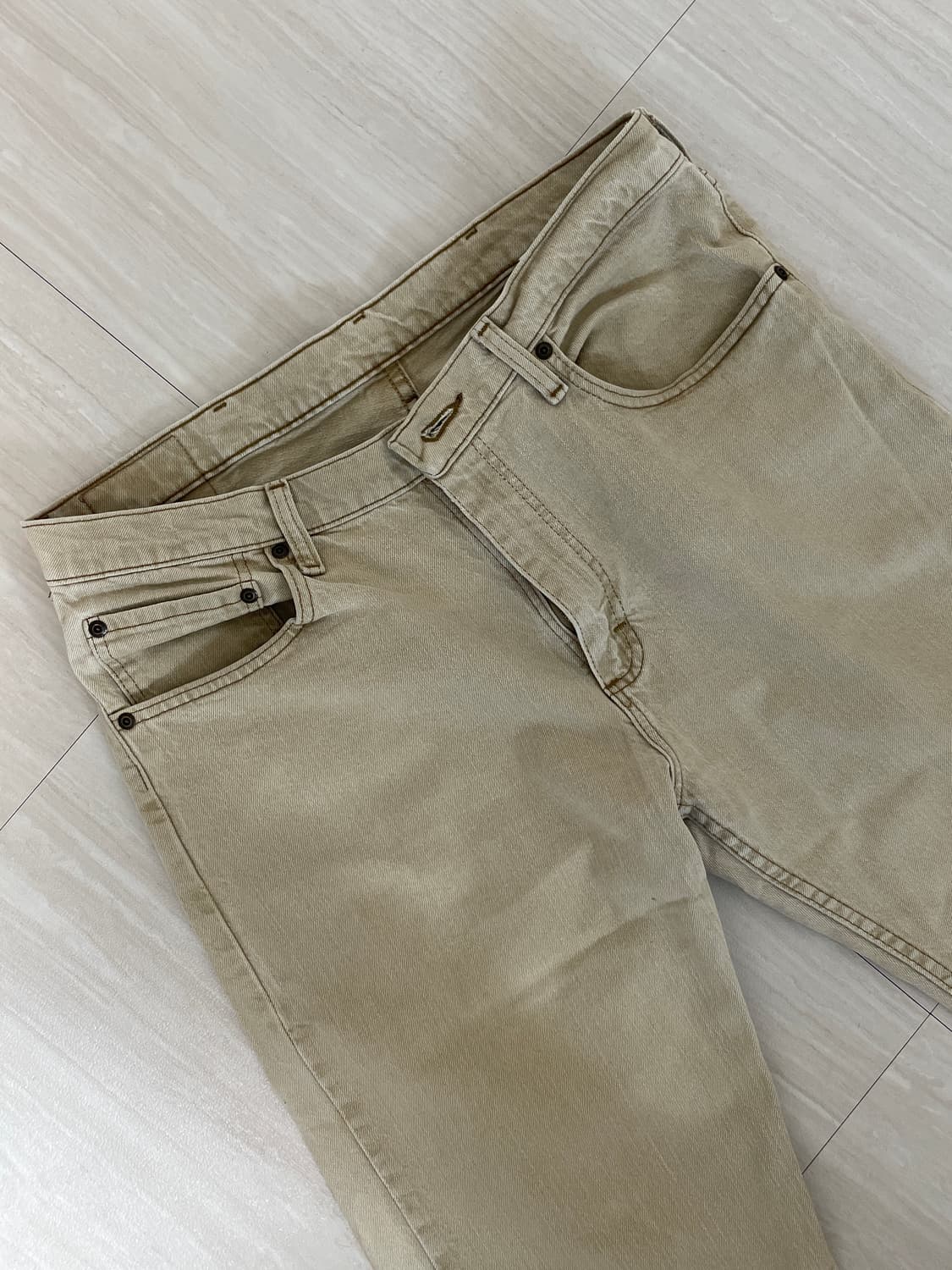 10s Wrangler Authentic Regular Fit Jeans 상품이미지3