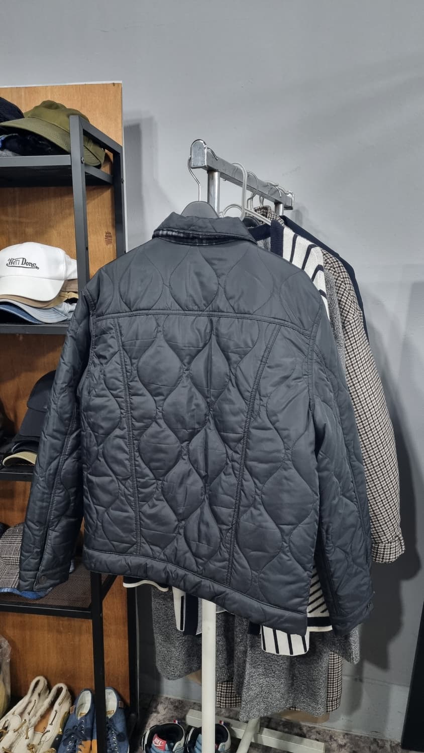 LEVI'S 리버시블 퀼딩 트러커자켓 95~100 1번착용 상품이미지3