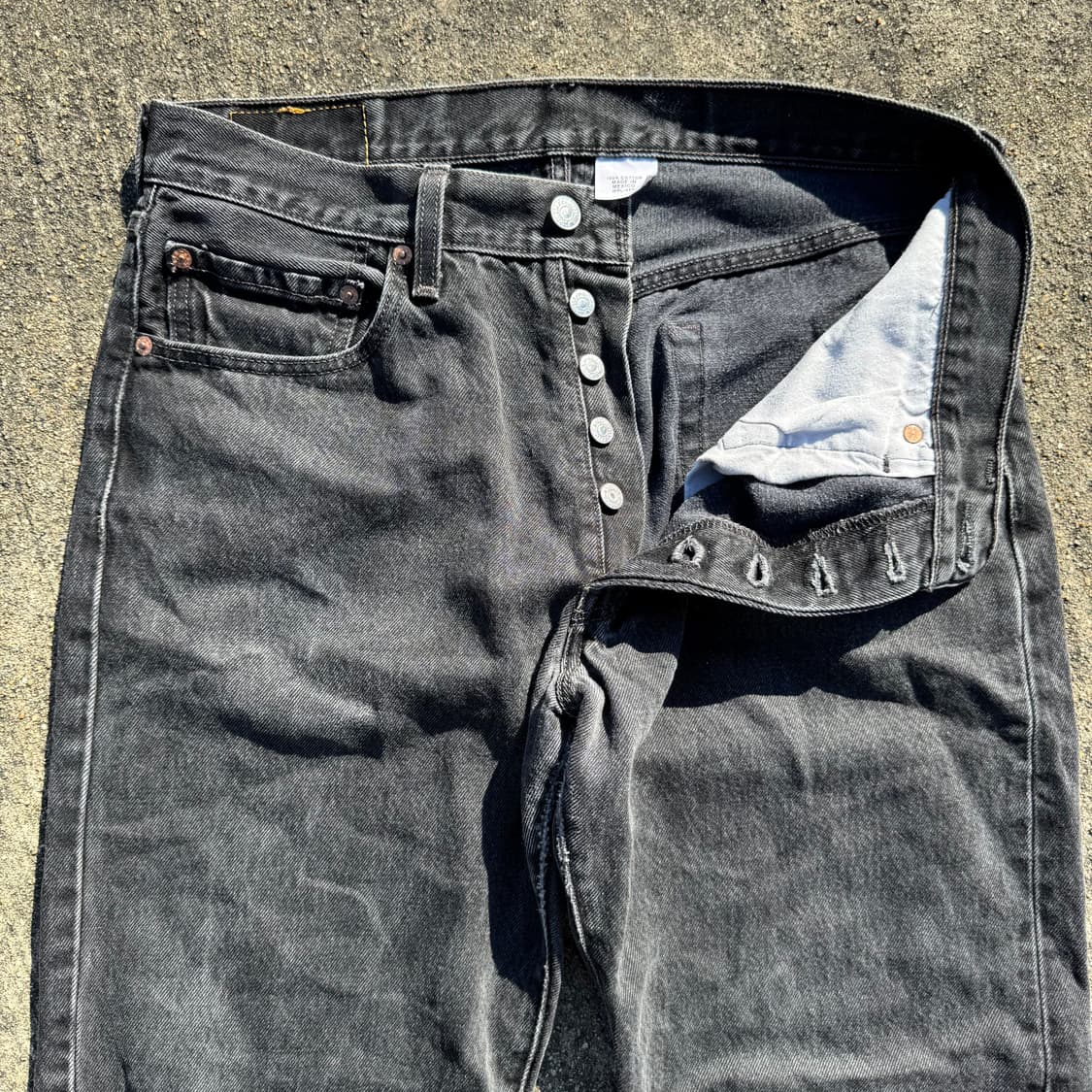 [33] 리바이스 501 흑청 데님 팬츠 상품이미지3