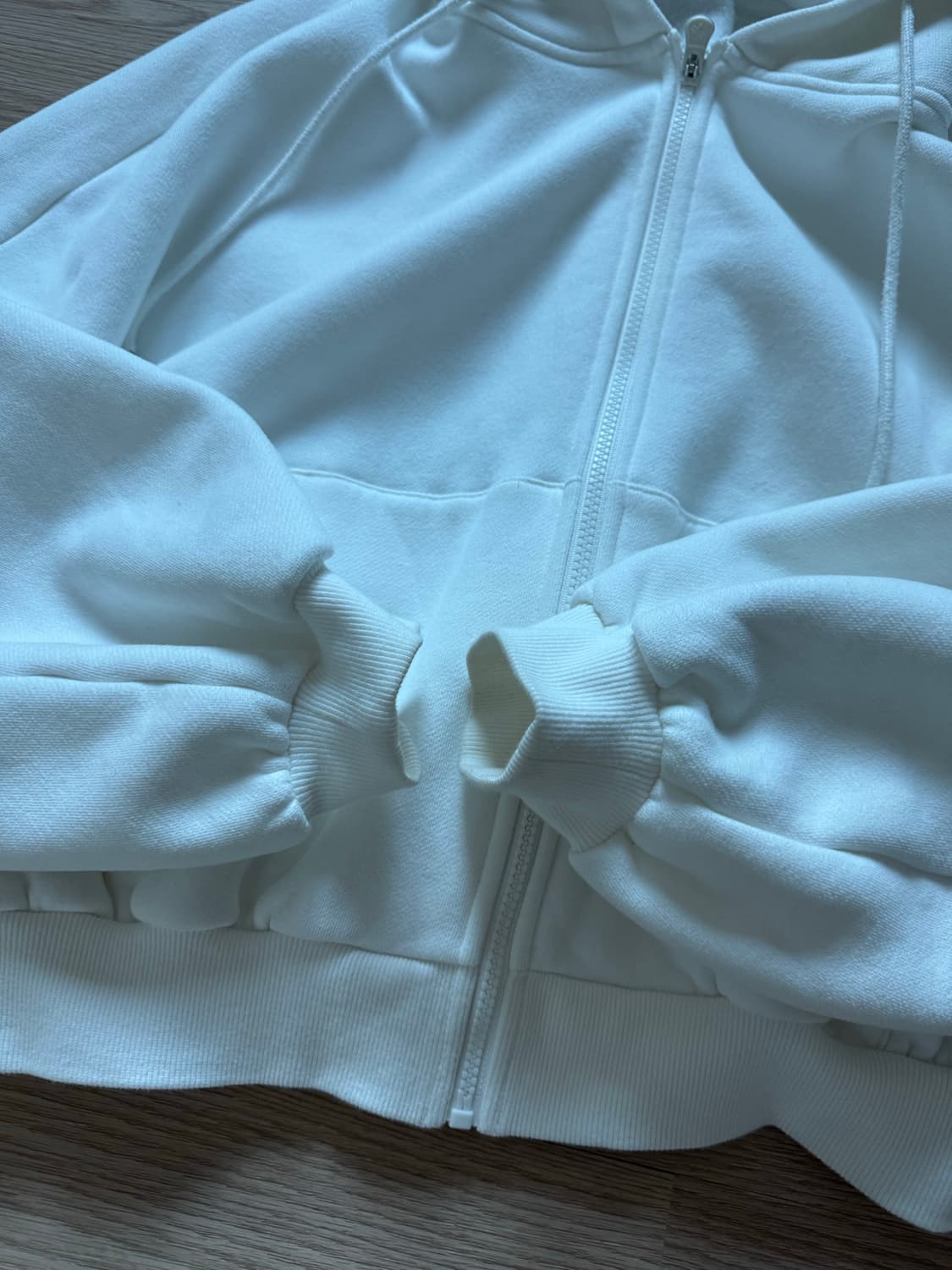 젝시믹스 내핑 후드 집업 크림 상품이미지3